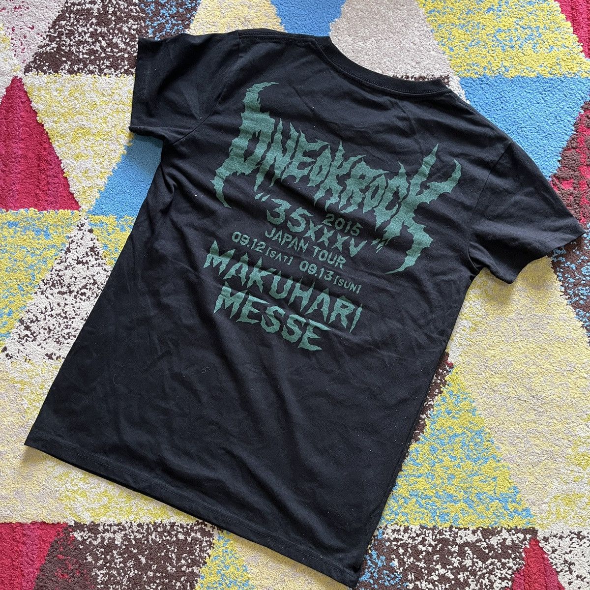 Band Tees × Vintage Metal Thrashed One Ok Rock Concert Makuhari Messe Band Tees Size US M / EU 48-50 / 2 - 10 Thumbnail