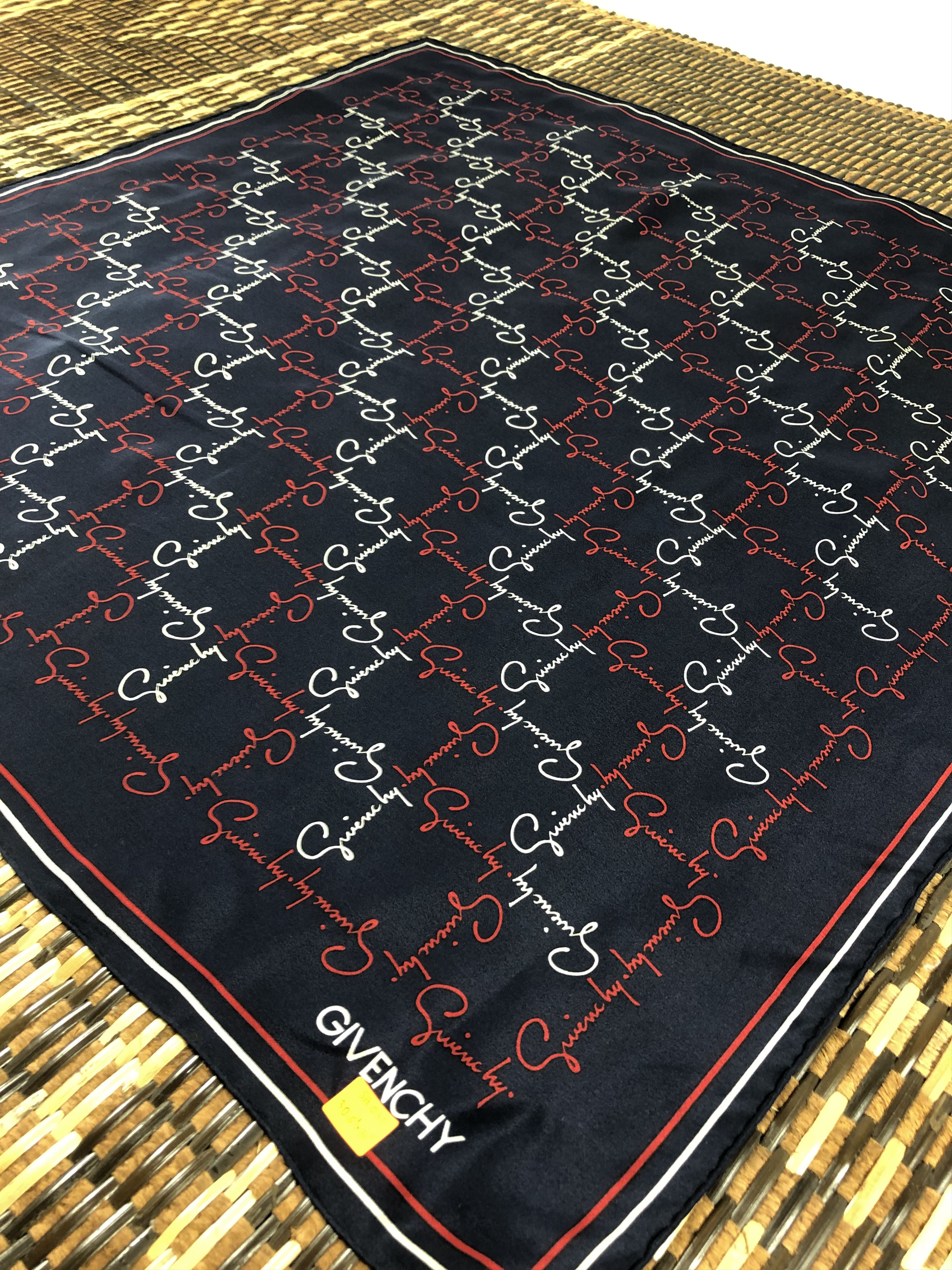 Vintage Givenchy Monogram Silk Scarf Size ONE SIZE - 5 Thumbnail