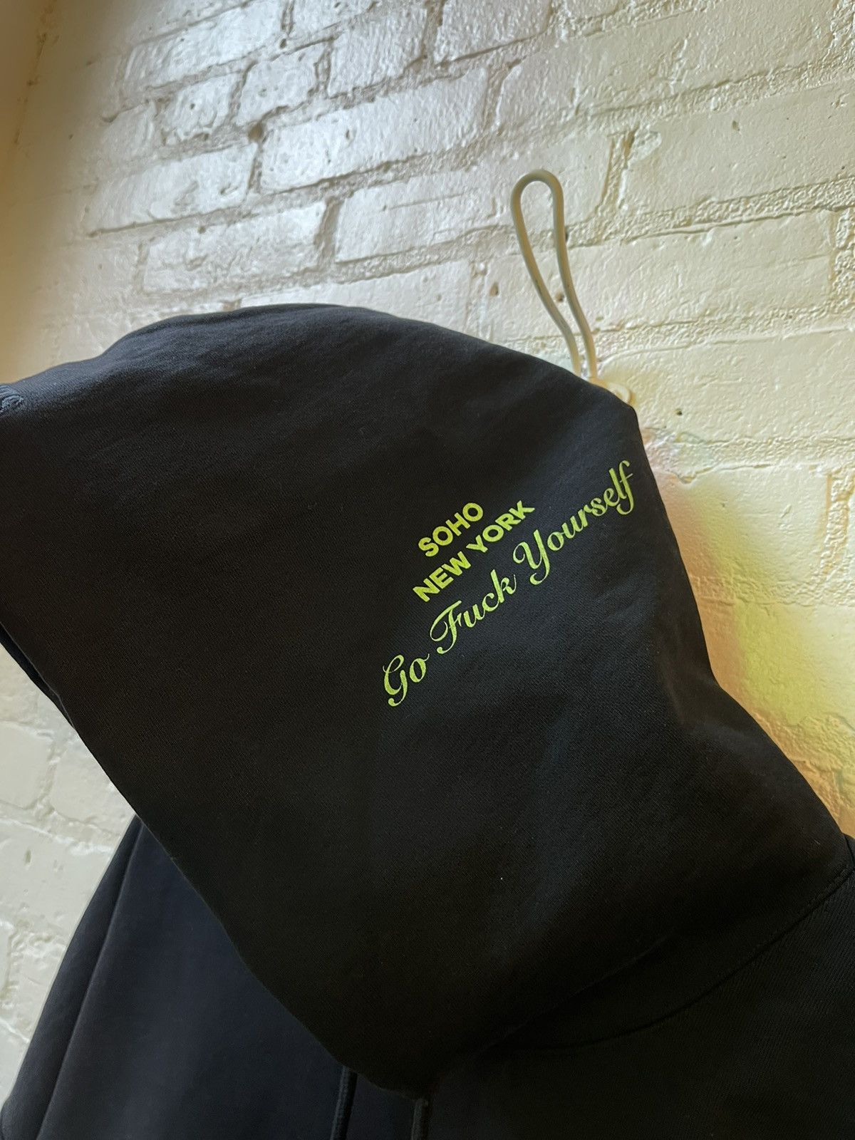 Vetements Fuck Vetements 5G // 4G TARGET PRACTICE Size US XXL / EU 58 / 5 - 5 Thumbnail
