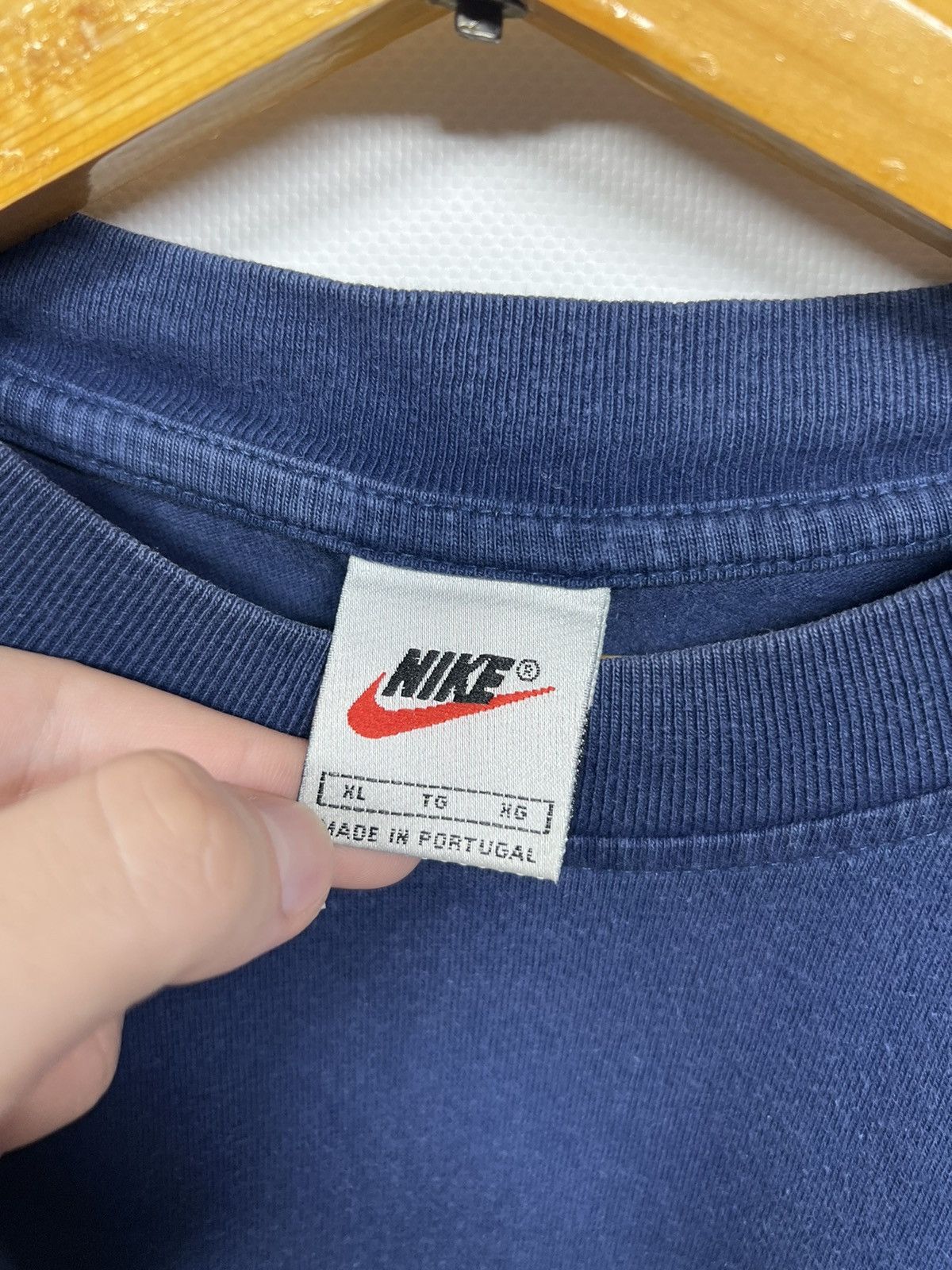 Nike × Vintage Vintage Y2k Nike Big Swoosh Logo T-Shirt 90’s Navy Size US XL / EU 56 / 4 - 5 Thumbnail