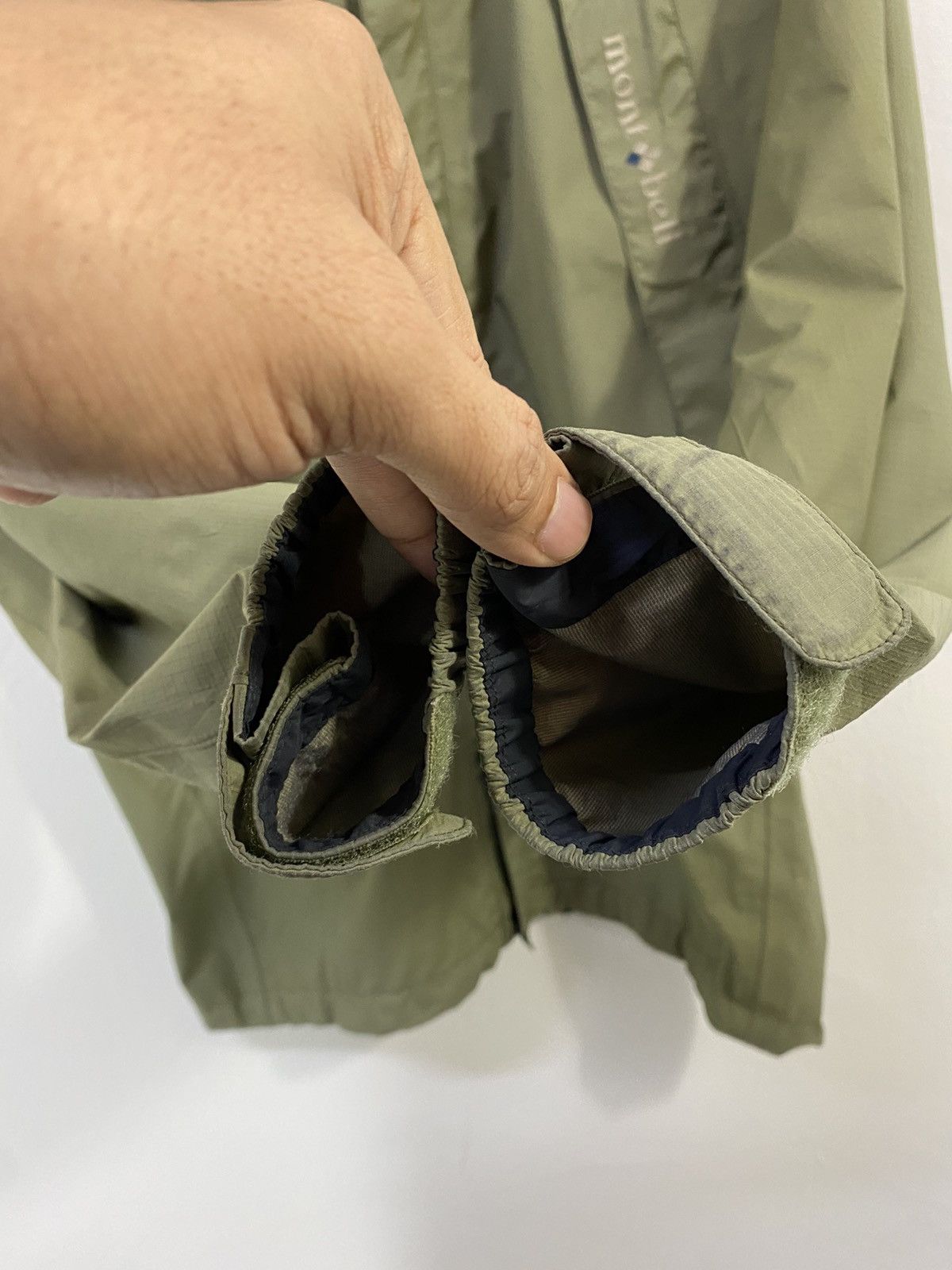 Goretex Montbell Goretex Windbreaker Jacket With Hoodies Size US M / EU 48-50 / 2 - 7 Thumbnail
