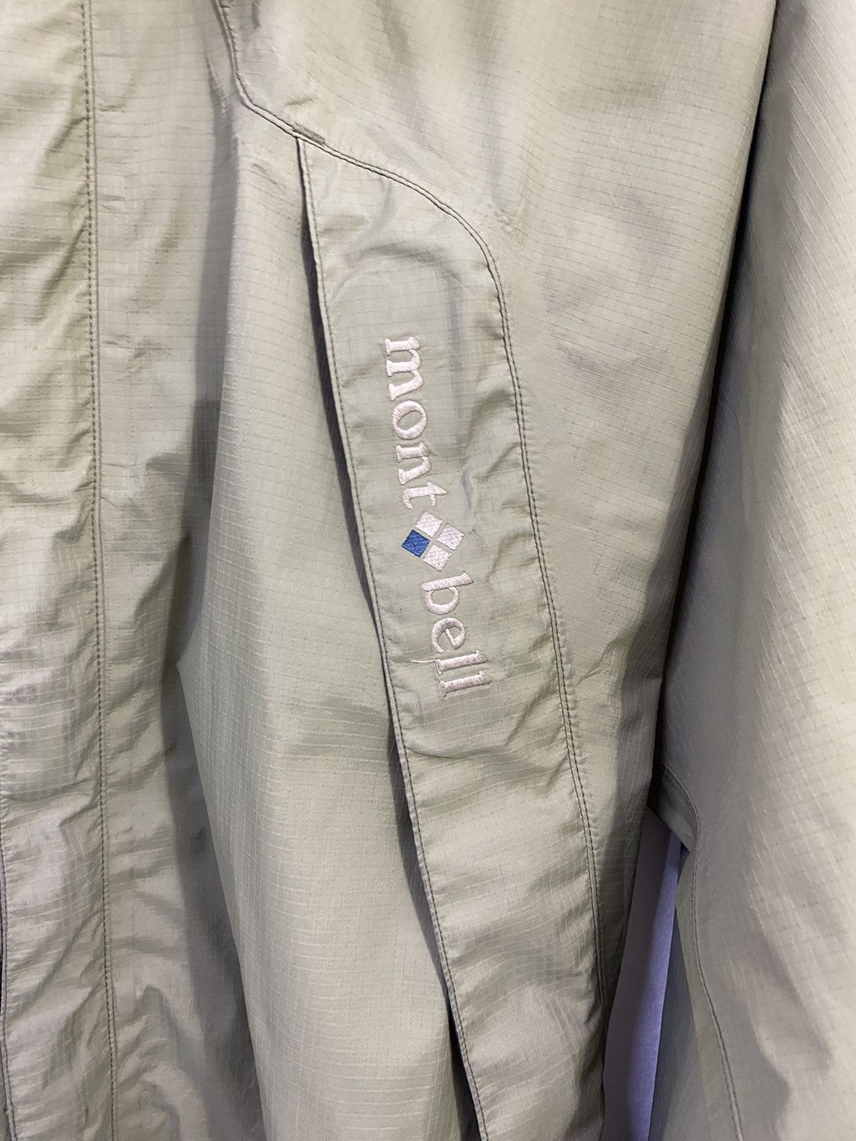 Goretex Montbell Goretex Windbreaker Jacket With Hoodies Size US M / EU 48-50 / 2 - 6 Thumbnail