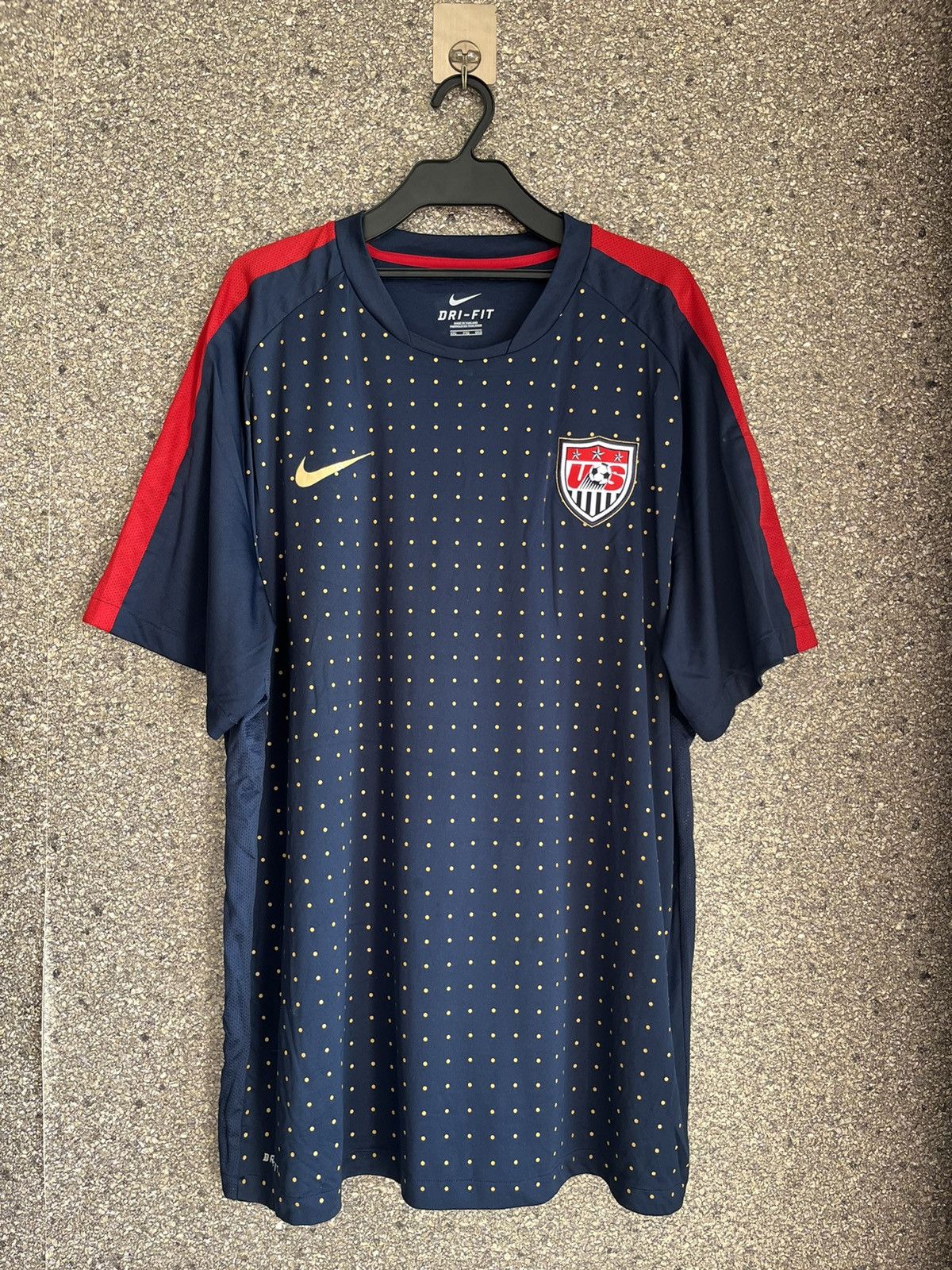 Other Dri-fit ft69 Size US XXL / EU 58 / 5 - 1 Thumbnail