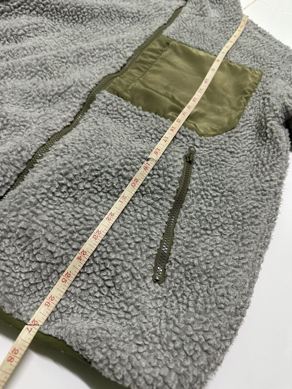 Uniqlo Uniqlo reversible fleece nylon jacket Size US M / EU 48-50 / 2 - 5 Thumbnail