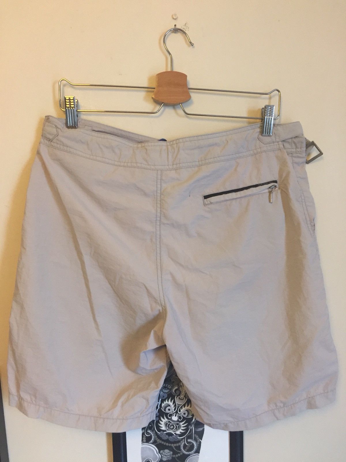 Paul Smith Paul Smith swimwear Zebra nylon swim board water shorts Size US 32 / EU 48 - 6 Thumbnail