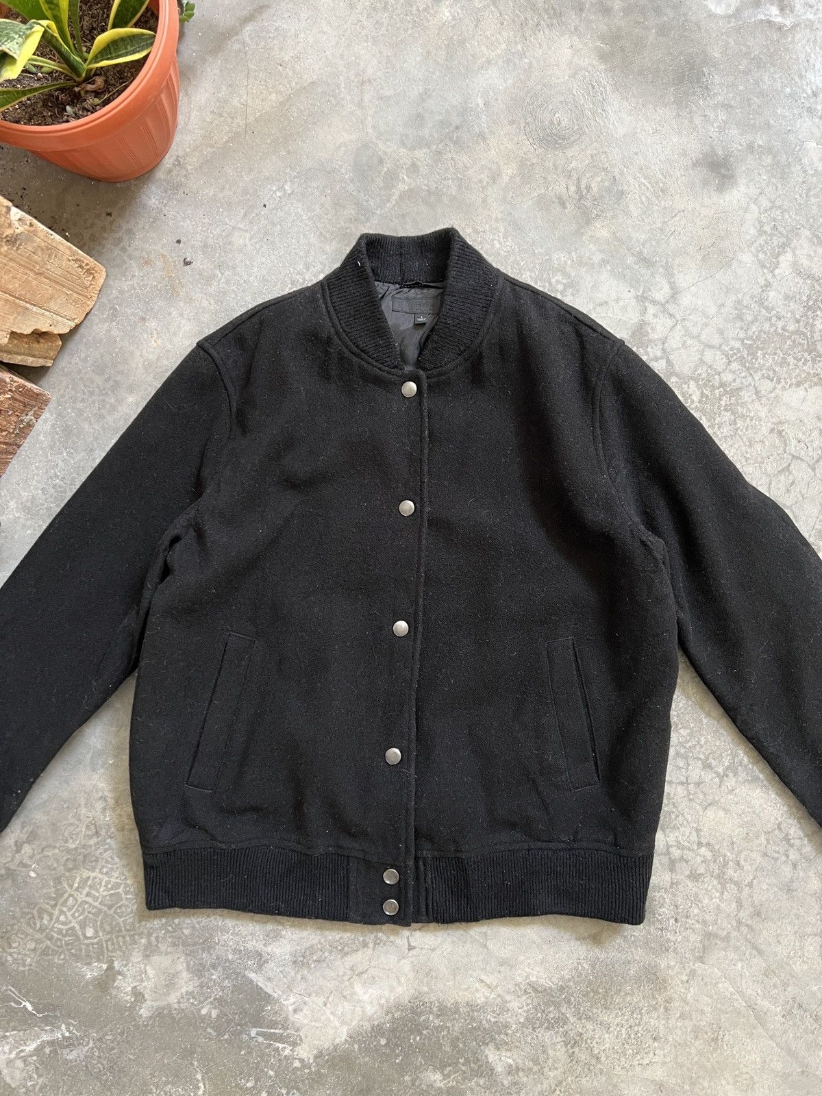 Uniqlo BEST OFFER 🔥 Uniqlo Wool Varsity Bomber Jacket Size US L / EU 52-54 / 3 - 4 Thumbnail
