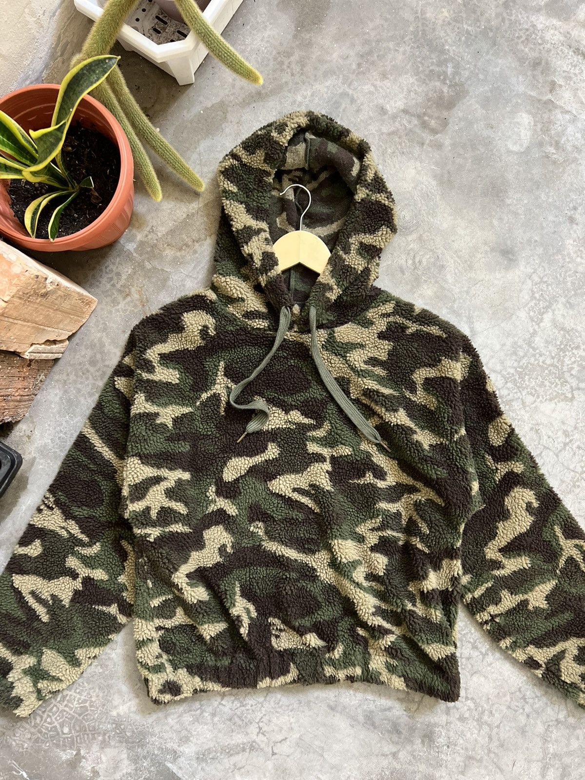 Japanese Brand 🔥 STEALS 🔥 Camouflage Deep Pile Sherpa Hoodie Size US L / EU 52-54 / 3 - 11 Thumbnail