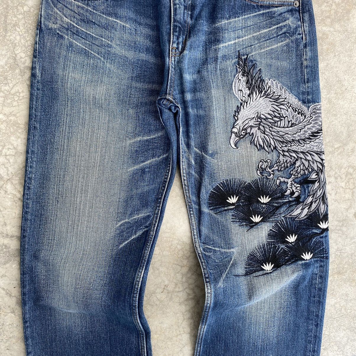 Karakuri Tamashii Karakuri Tamashii Style Eagle Embroidered Sukajan Jeans Size US 34 / EU 50 - 5 Thumbnail