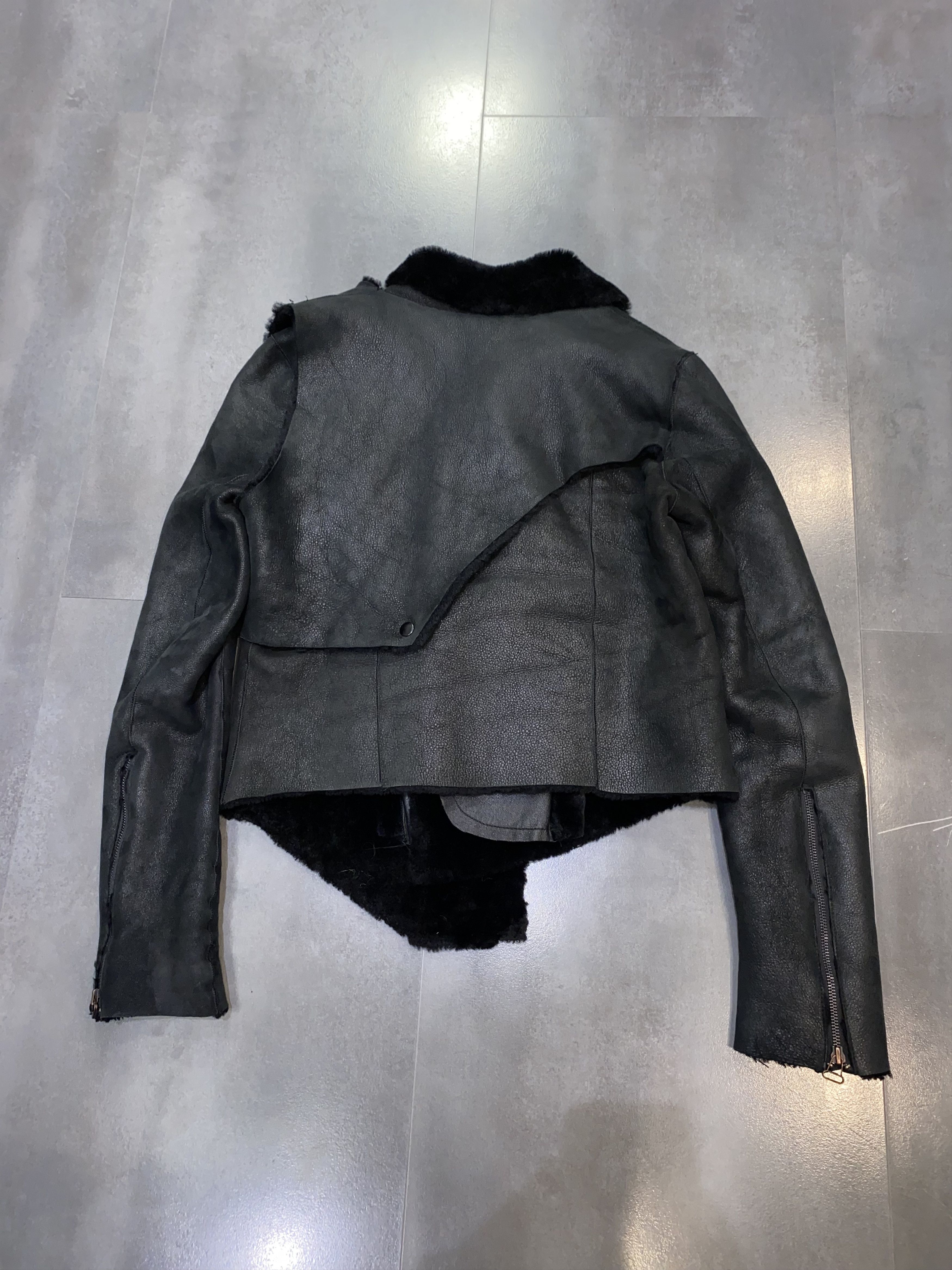 Helmut Lang Helmut Lang Abstract Assymetrical Shearling Leather Jacket Size US S / EU 44-46 / 1 - 14 Thumbnail