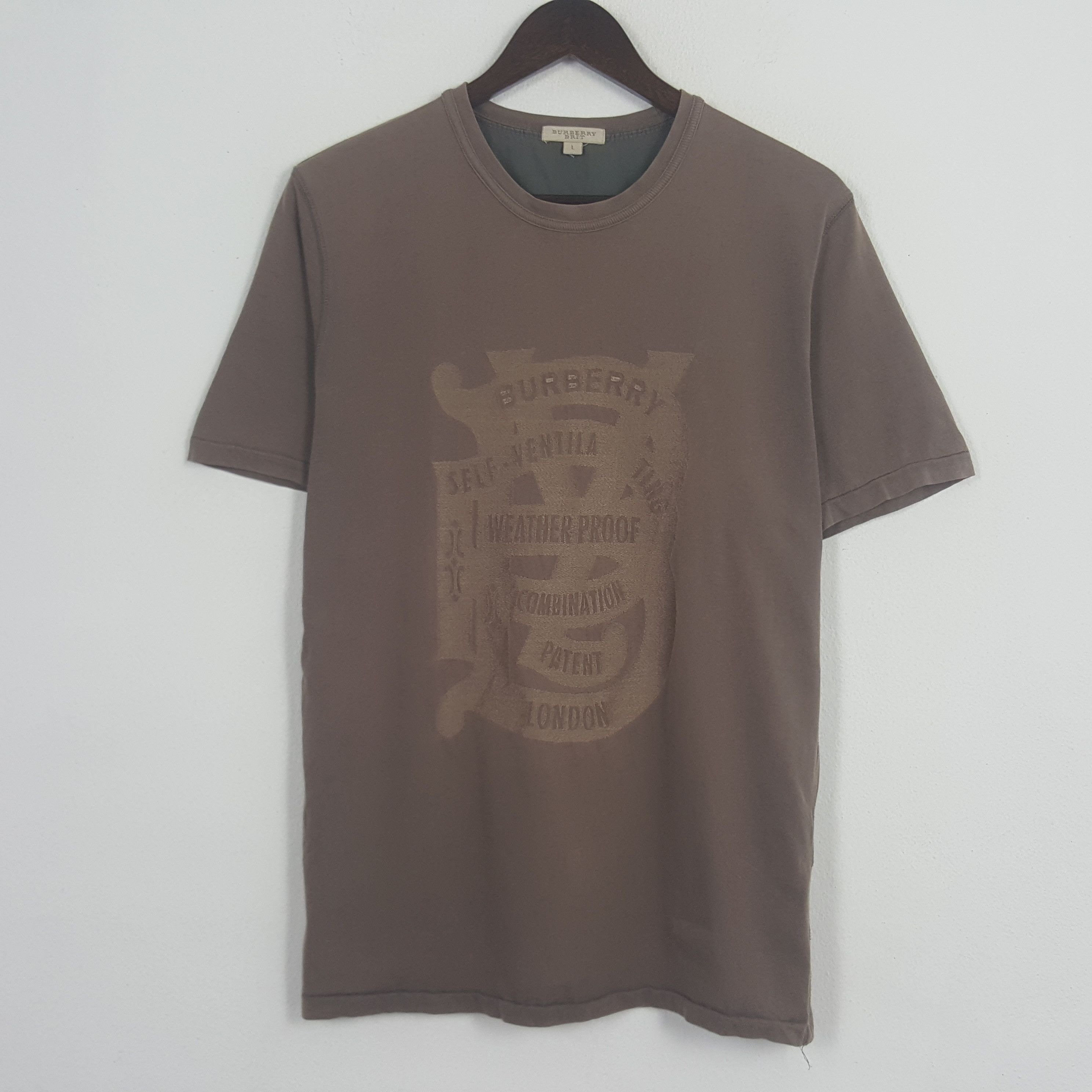 Burberry × Vintage Vintage Burberry Brit Tshirt Size US L / EU 52-54 / 3 - 1 Thumbnail