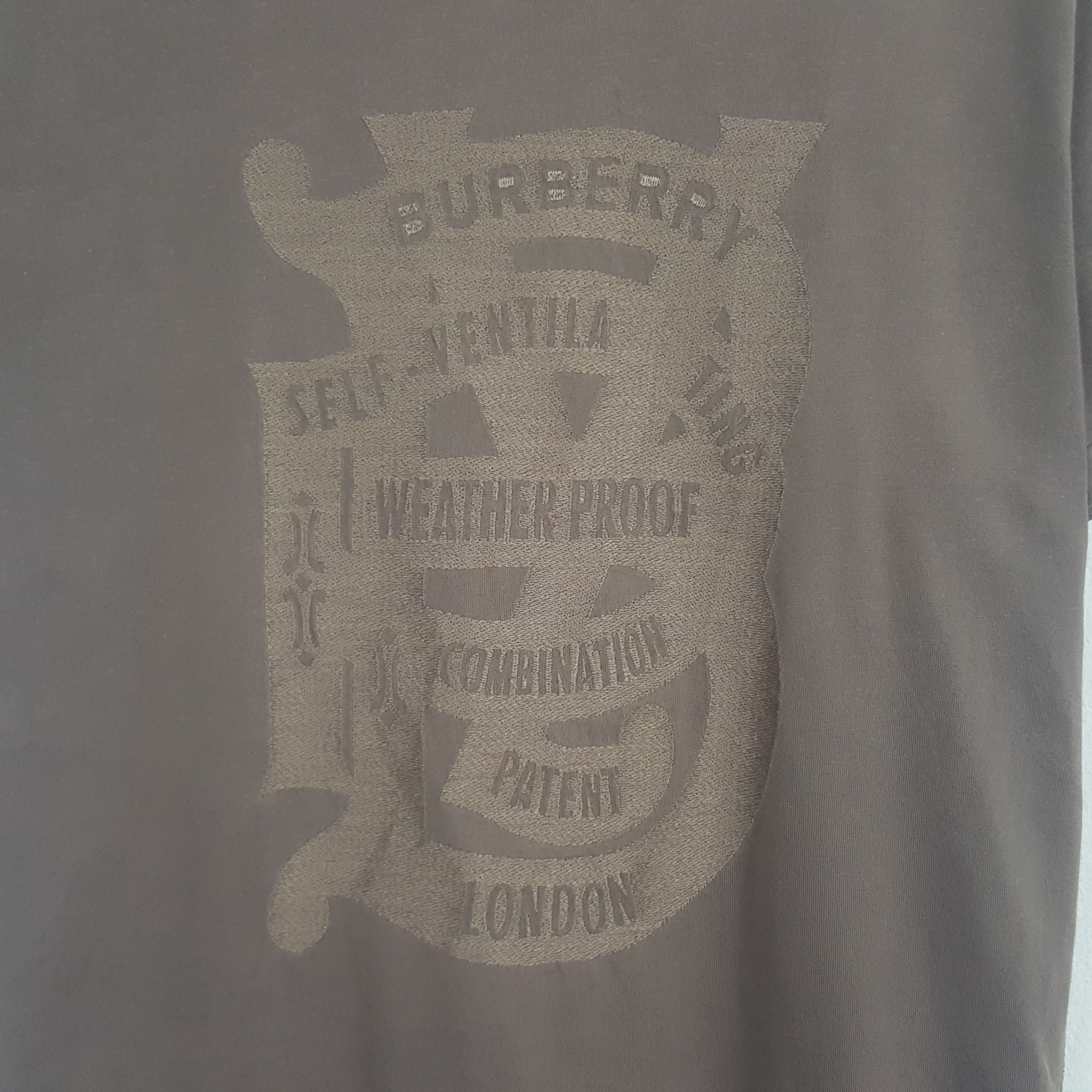 Burberry × Vintage Vintage Burberry Brit Tshirt Size US L / EU 52-54 / 3 - 2 Thumbnail
