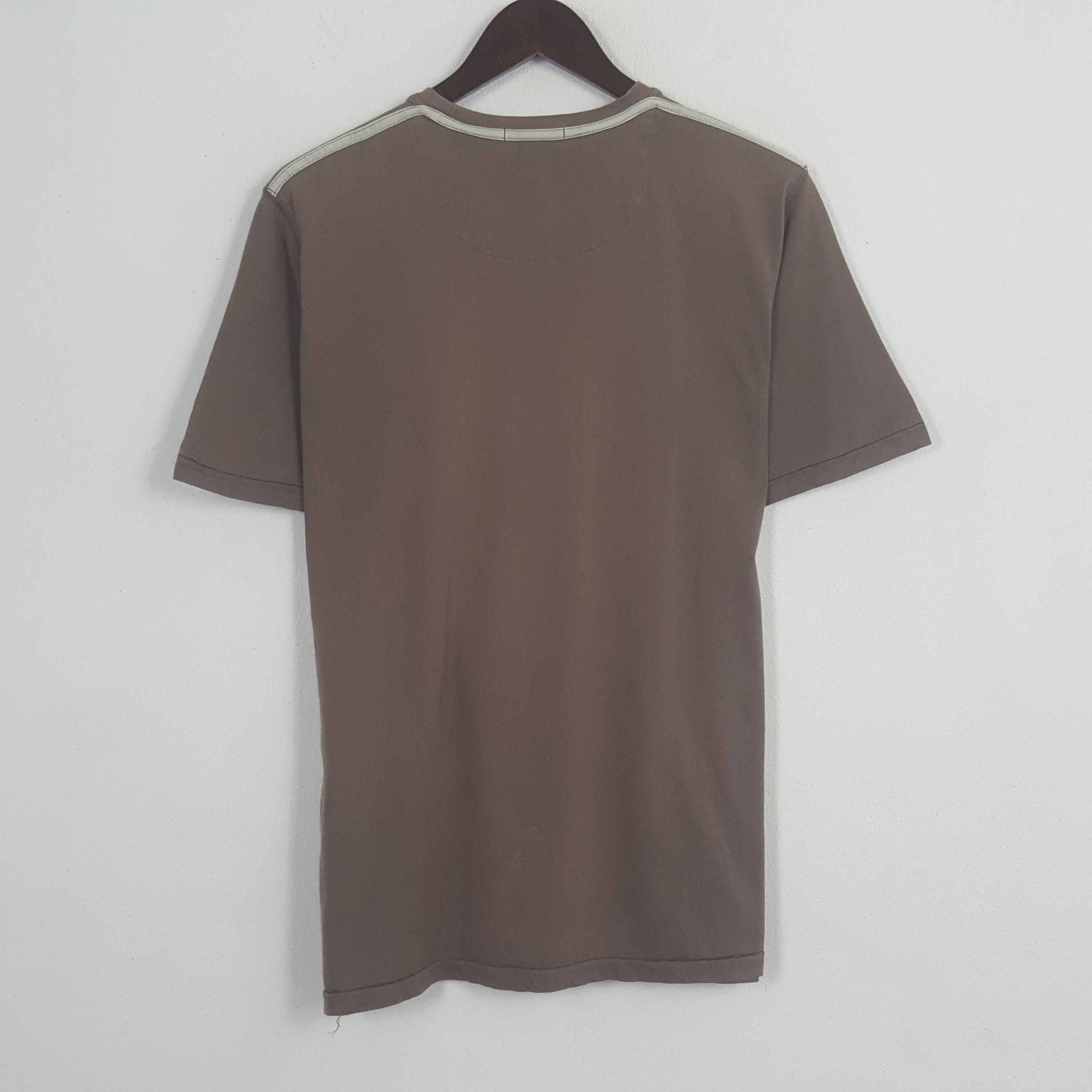 Burberry × Vintage Vintage Burberry Brit Tshirt Size US L / EU 52-54 / 3 - 3 Thumbnail