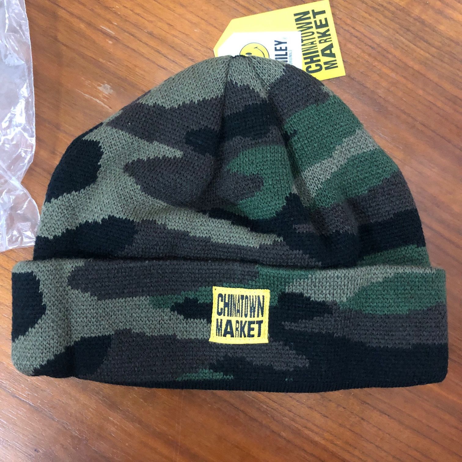 Market CHINATOWN MARKET X SMILEY Camouflage Beanie Size ONE SIZE - 4 Thumbnail