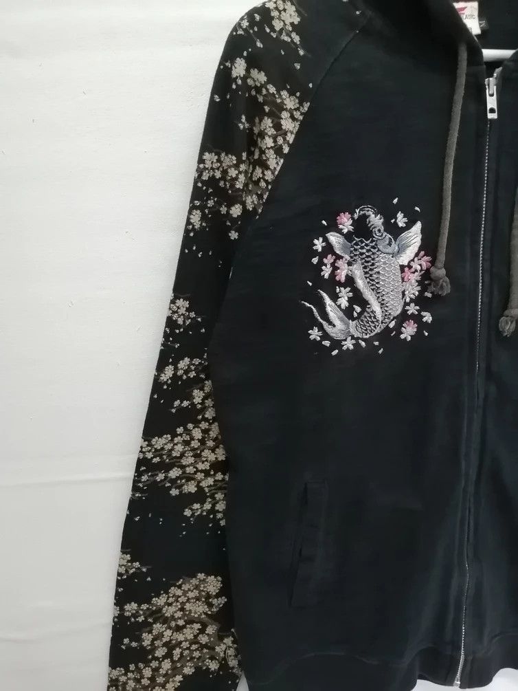 Japanese Brand Japanese Classic Script Sukajan Sugoi Fish Hoodie Size US M / EU 48-50 / 2 - 3 Thumbnail