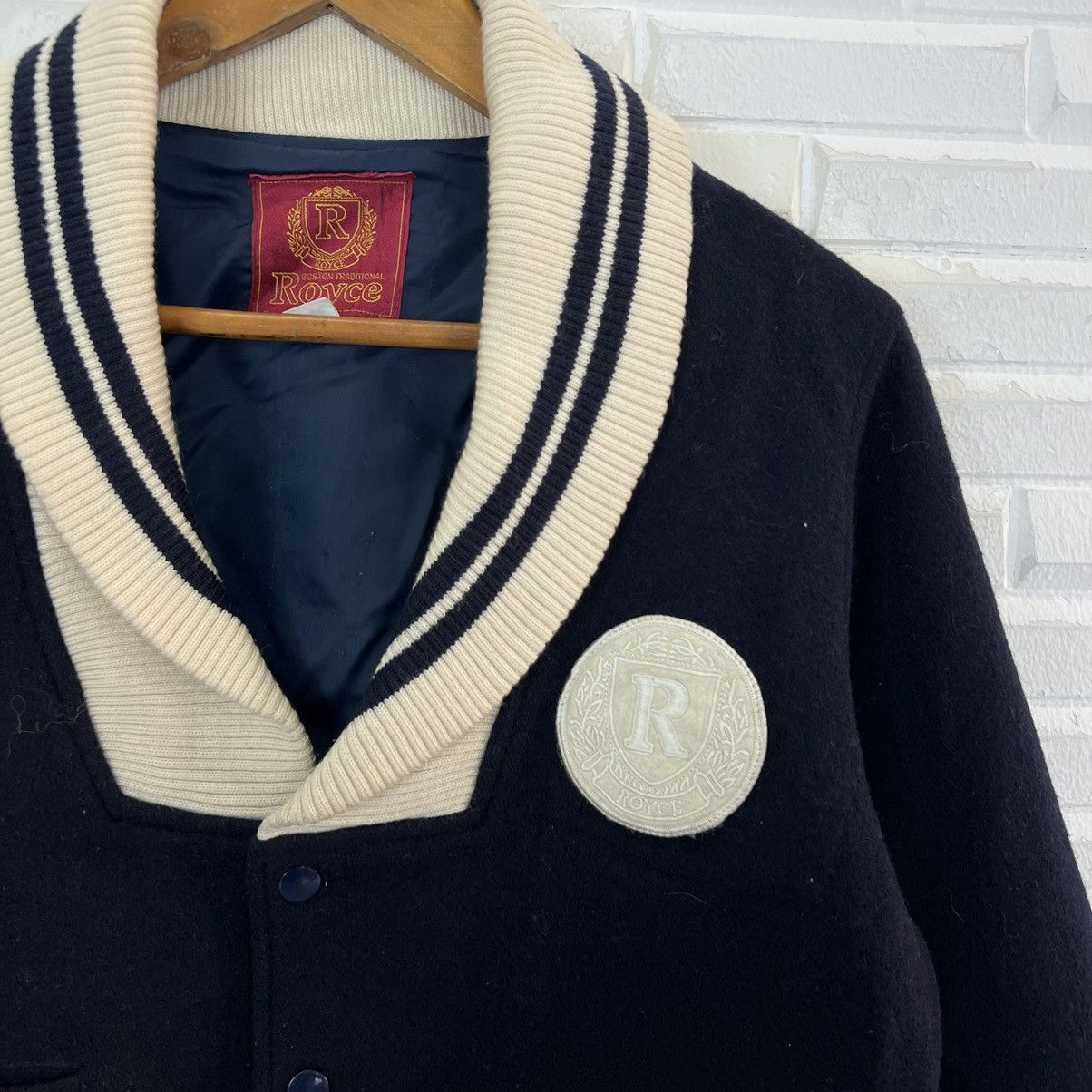 Japanese Brand VINTAGE VARSITY JACKET BOSTON TRADITIONAL ROYCE BIG LOGO Size US S / EU 44-46 / 1 - 3 Thumbnail