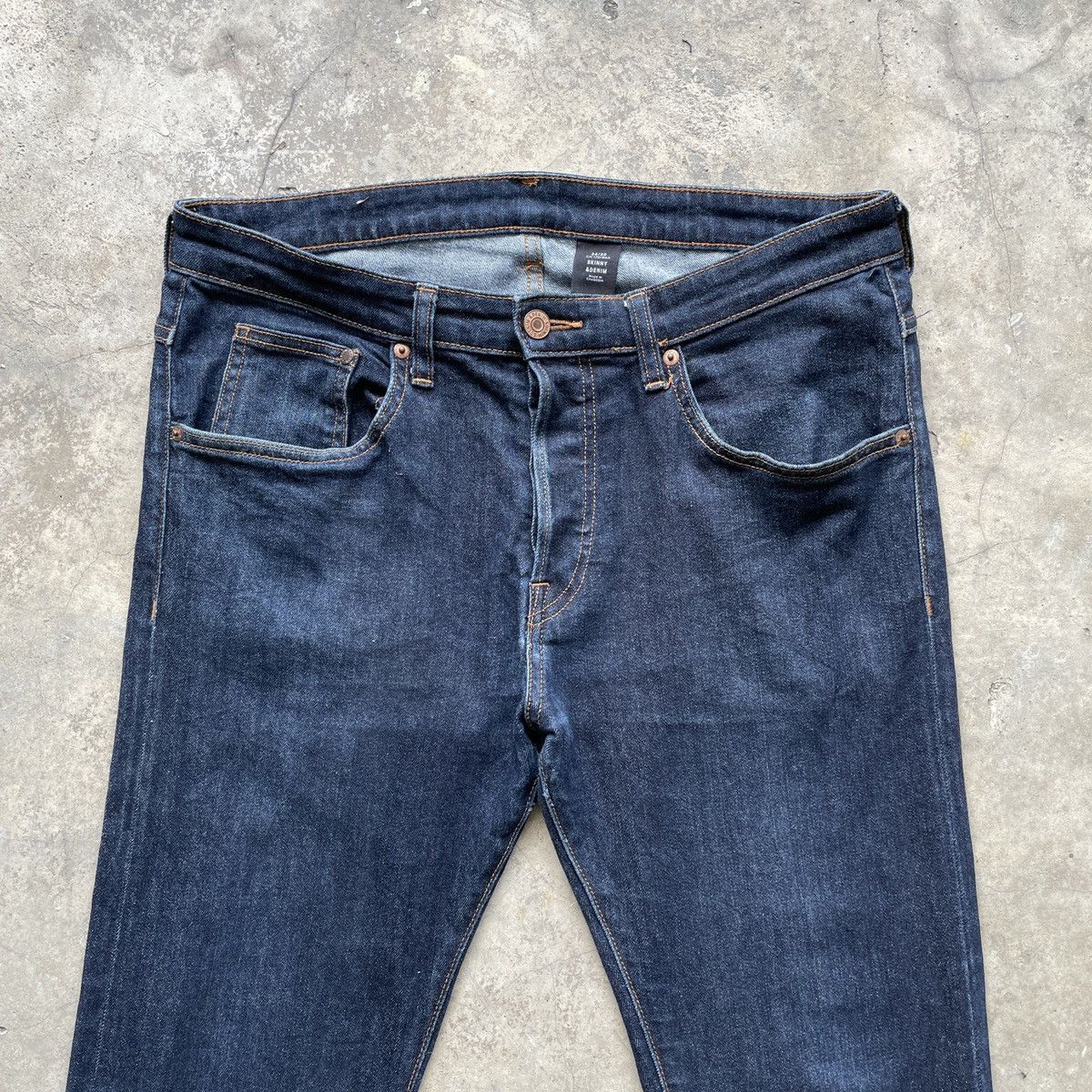 Japanese Brand Japanese Vintage Jeans 32x29 Japanese Skinny Denim Pants Size US 32 / EU 48 - 2 Thumbnail