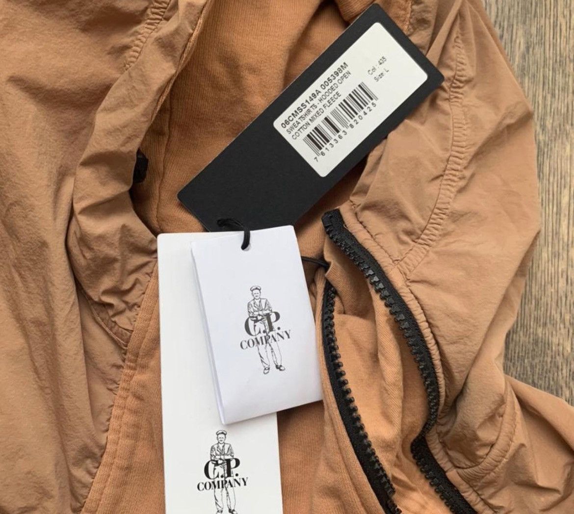 C.P. Company Two-toned nylon panelled tech zip hoodie Size US L / EU 52-54 / 3 - 3 Thumbnail