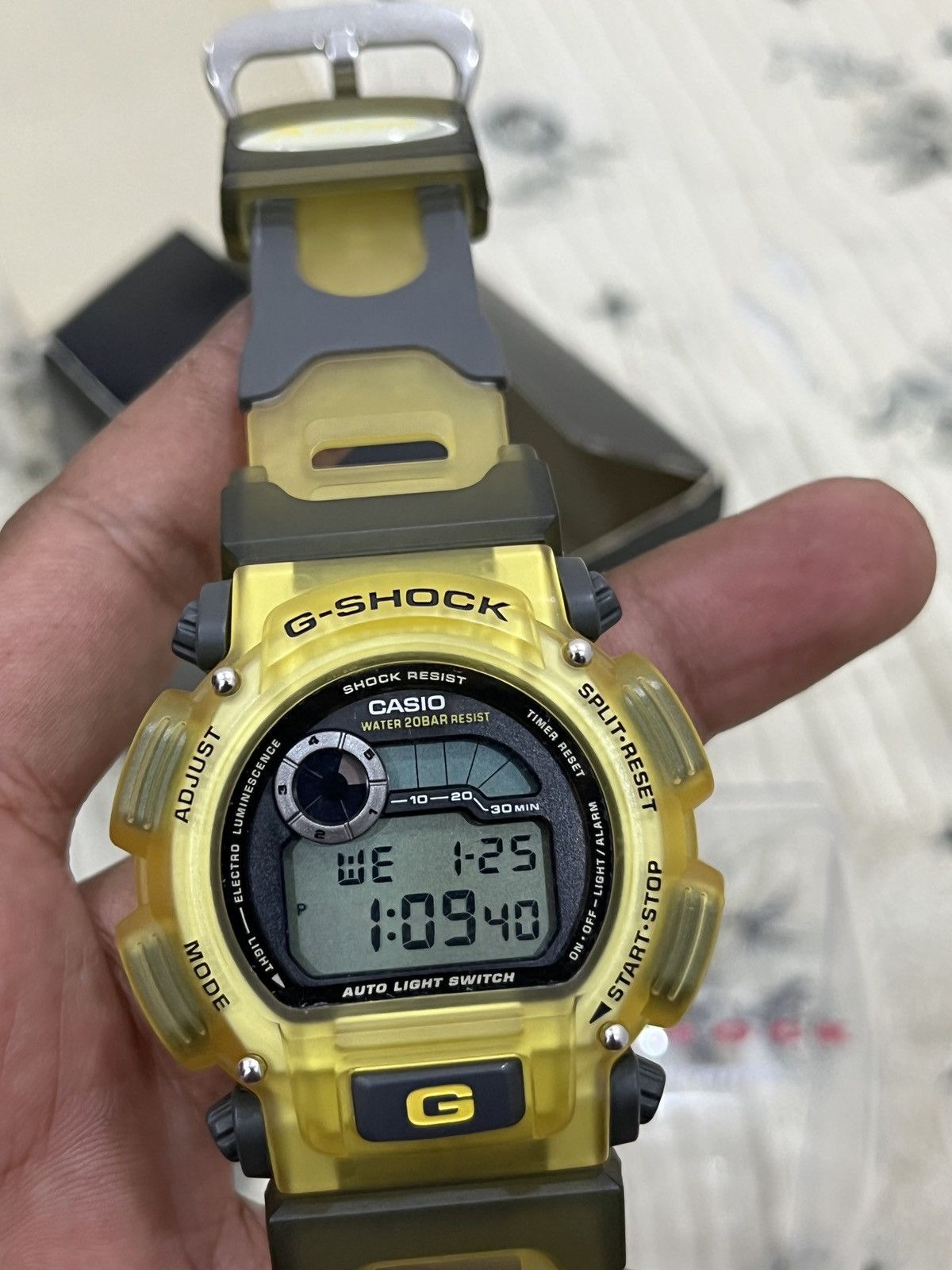 Casio VINTAGE CASIO G SHOCK DW9000 WATCH Size ONE SIZE - 4 Thumbnail