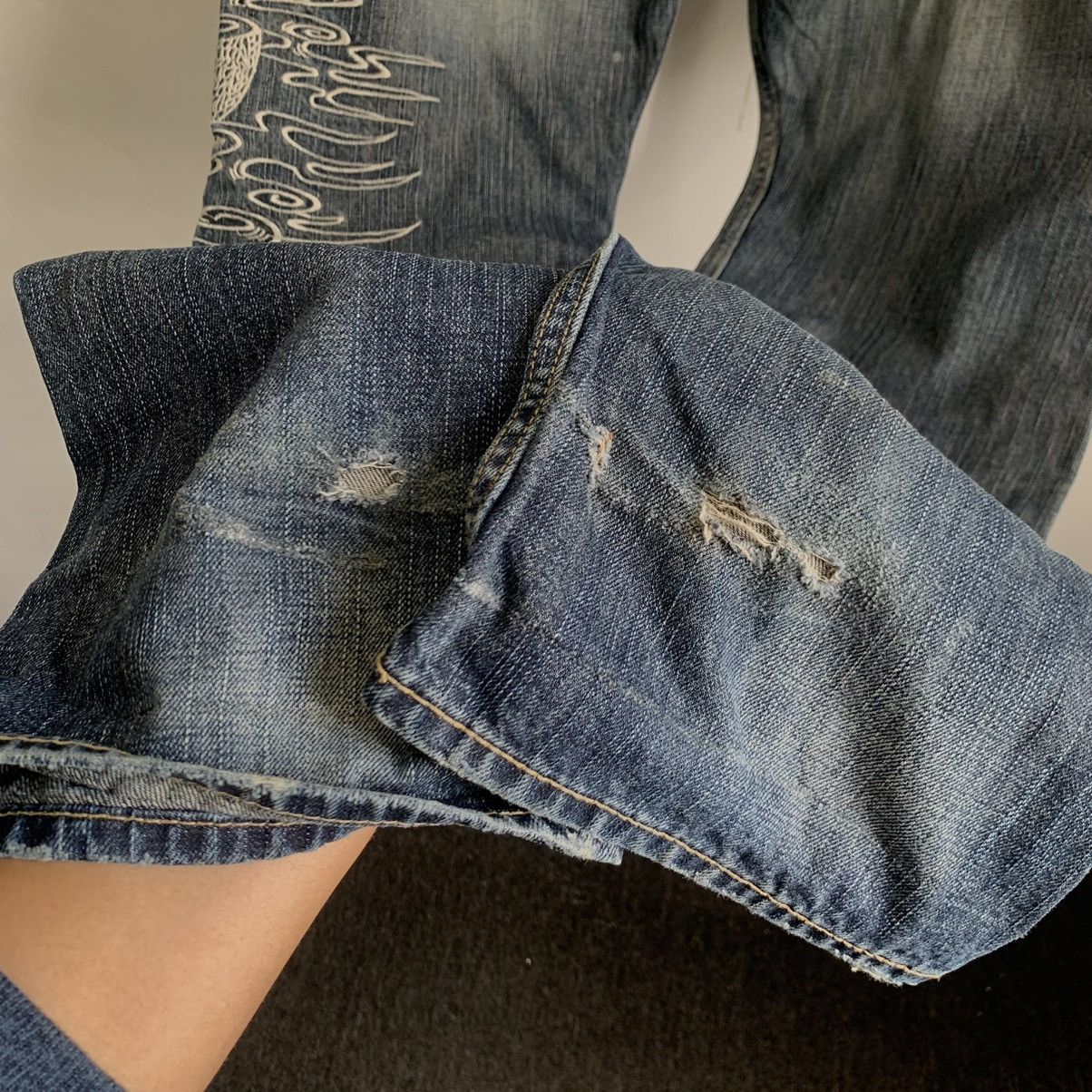 Hysteric Glamour Sukajan Dragon Embroidered Distress Denim Jeans Size US 32 / EU 48 - 11 Thumbnail