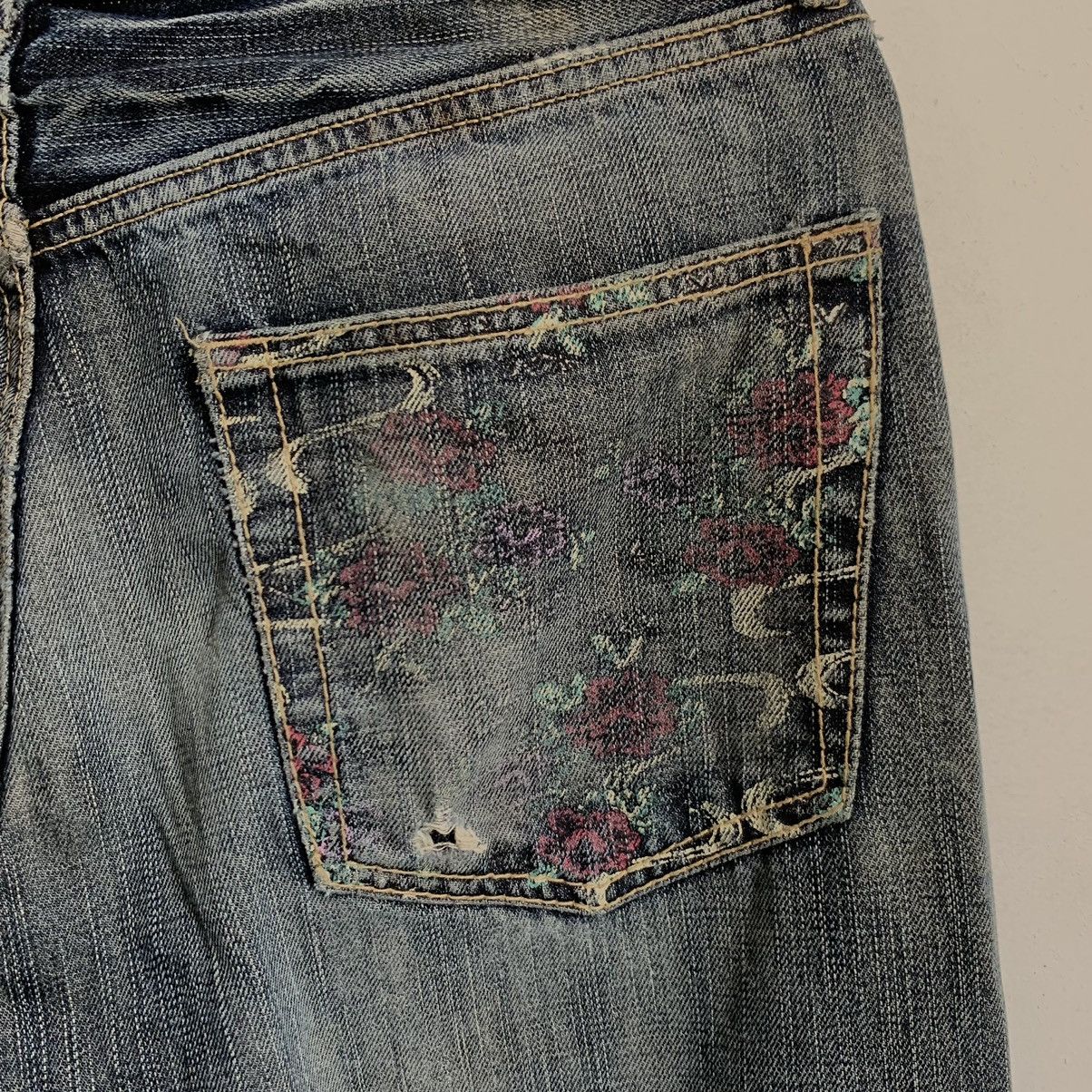 Hysteric Glamour Sukajan Dragon Embroidered Distress Denim Jeans Size US 32 / EU 48 - 9 Thumbnail
