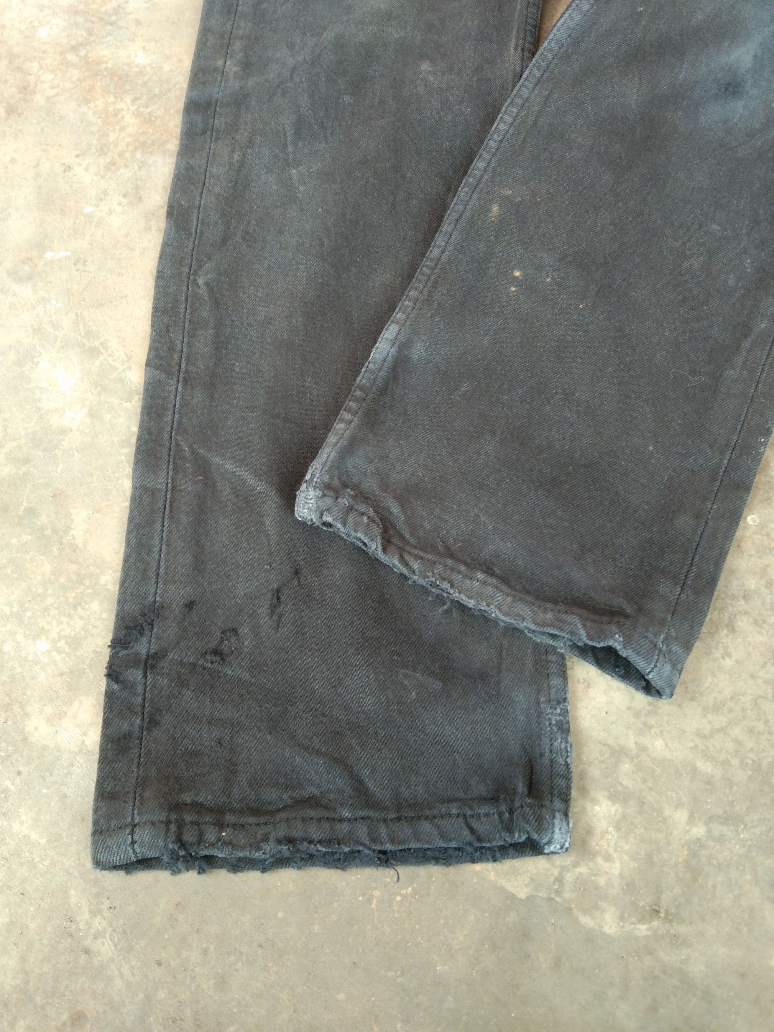 Levi's × Vintage 90s Vintage Levis 501 Faded Black Distressed Jeans 30x30 Size US 30 / EU 46 - 5 Thumbnail