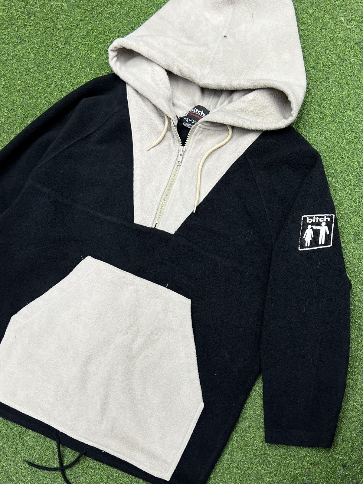 Vintage VINTAGE 90s BITCH SKATEBOARDS X BIG SESSION HOODIE Size US M / EU 48-50 / 2 - 5 Thumbnail