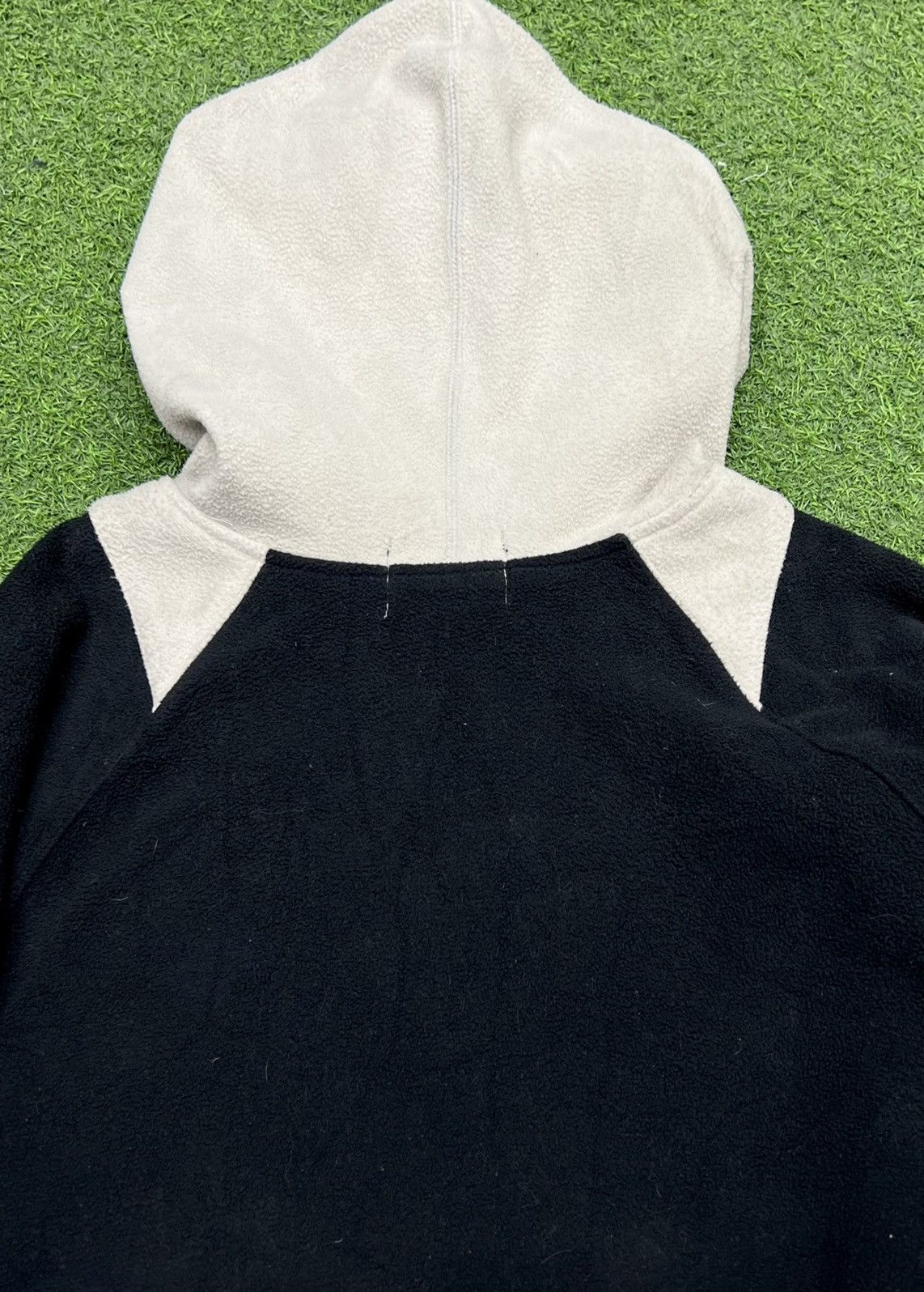 Vintage VINTAGE 90s BITCH SKATEBOARDS X BIG SESSION HOODIE Size US M / EU 48-50 / 2 - 9 Thumbnail