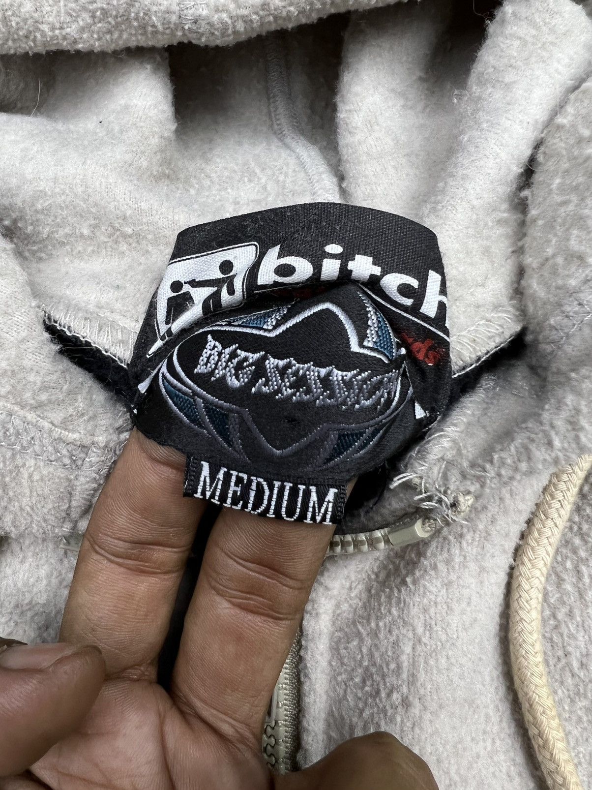Vintage VINTAGE 90s BITCH SKATEBOARDS X BIG SESSION HOODIE Size US M / EU 48-50 / 2 - 14 Thumbnail