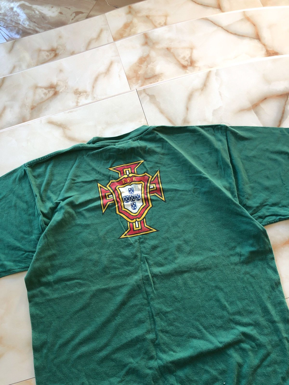 Nike × Vintage 90s Vintage Nike Portugal Big Logo Tee Size US M / EU 48-50 / 2 - 3 Thumbnail