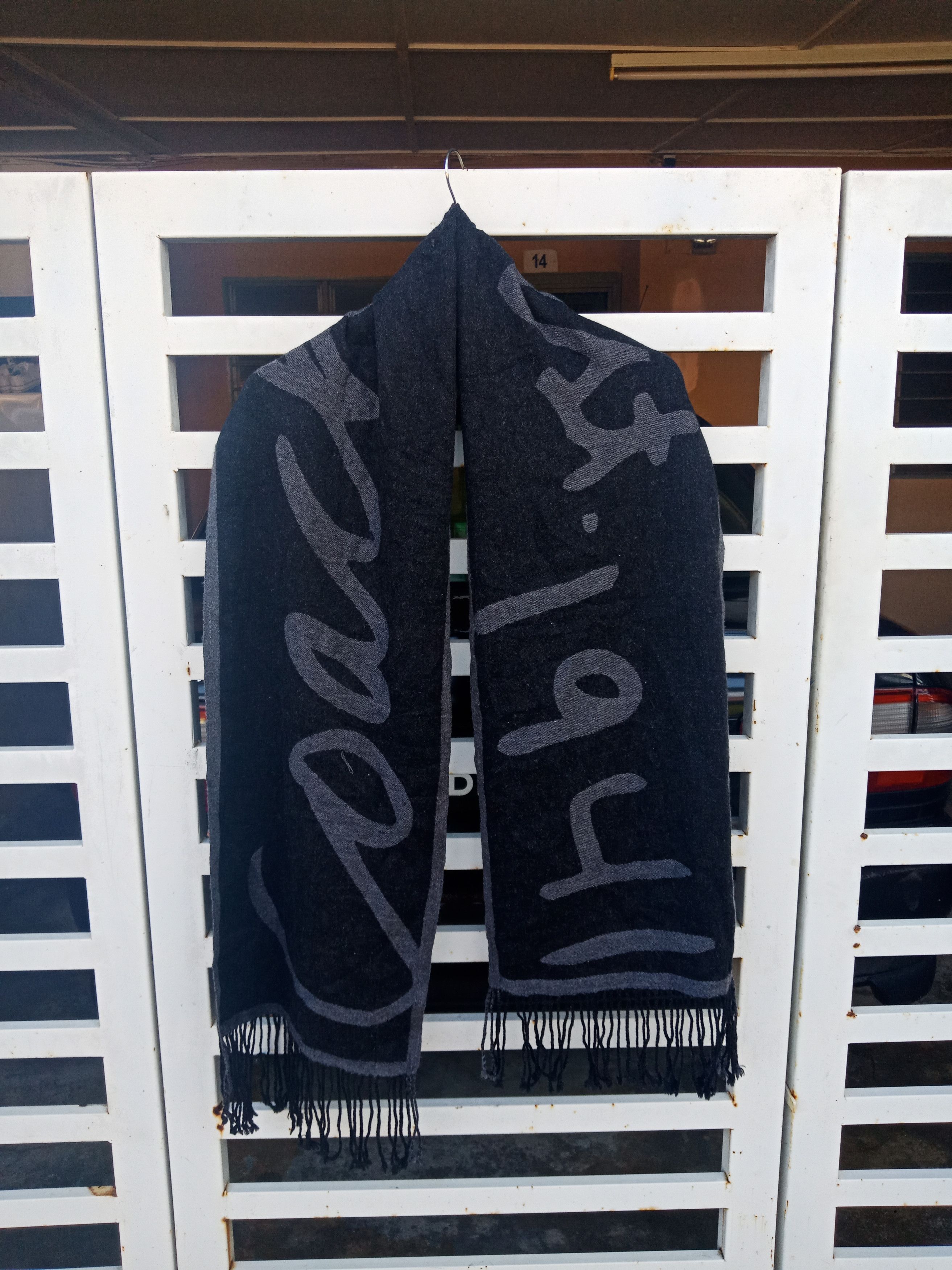 Coach Luxury Coach Spell Out Embroidered Big Logo Wool (16" x 59") Size ONE SIZE - 1 Thumbnail