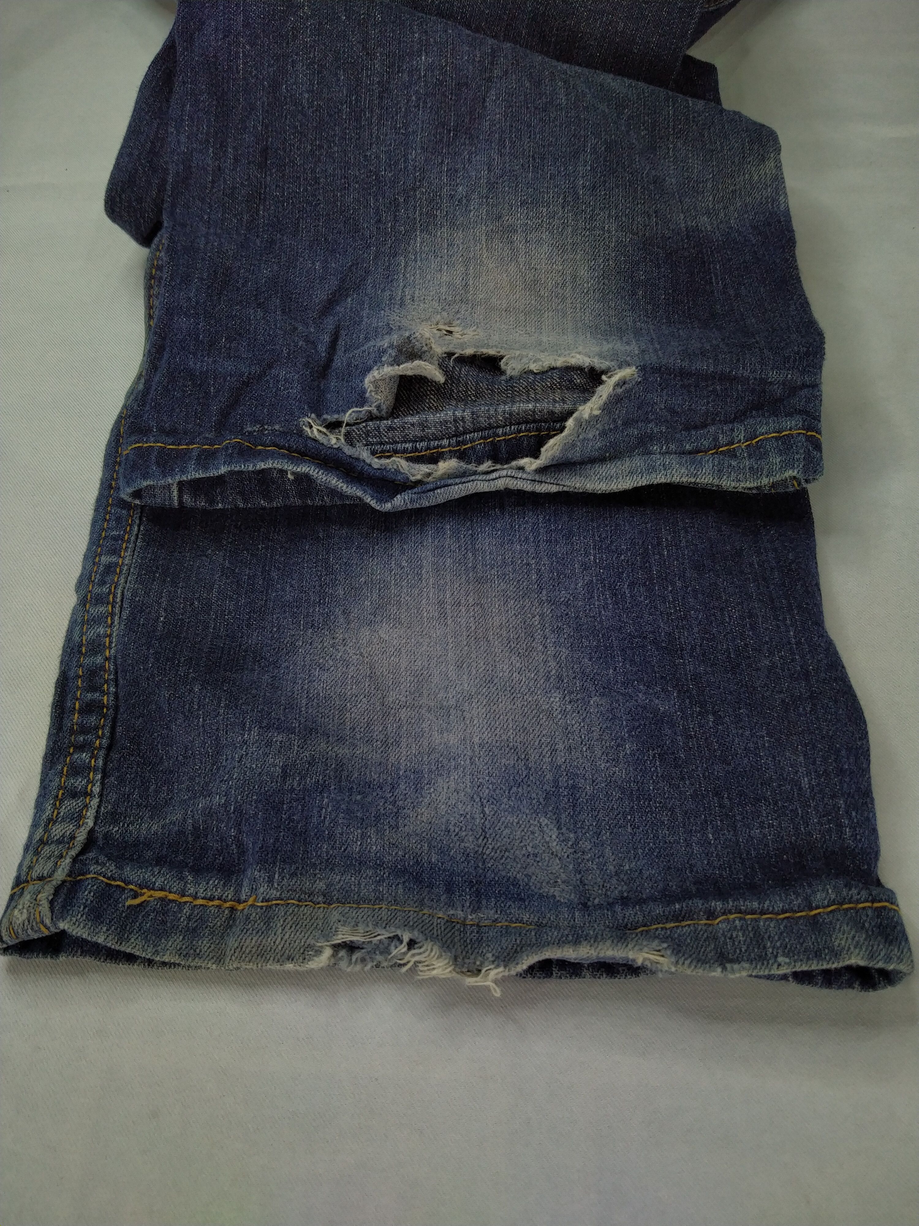 Levi's Vintage Levi's 514 Slim Straight Denim 33 x 34 -JN348 Size US 33 - 16 Thumbnail