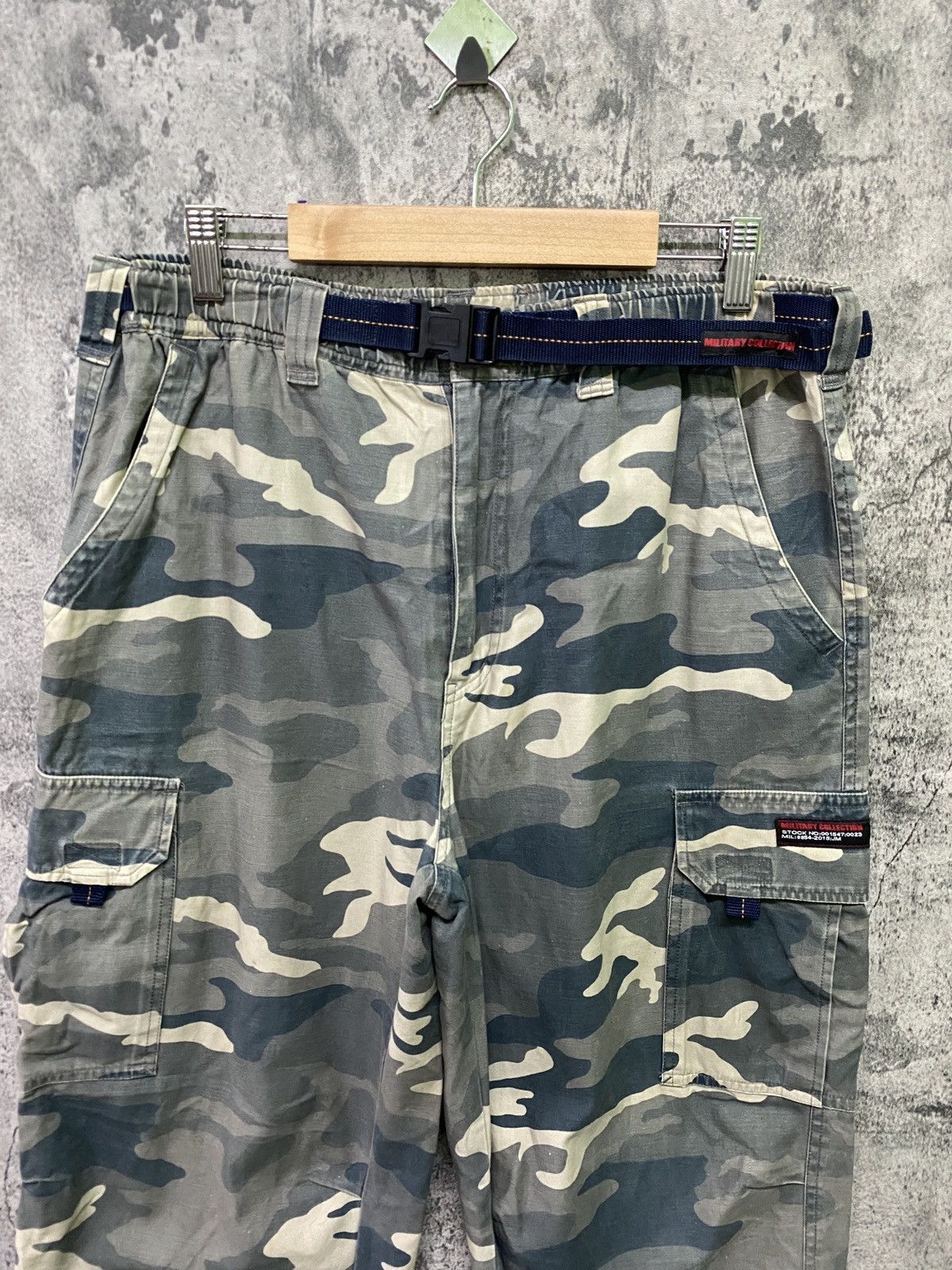 Japanese Brand Japan MILITARY COLLECTION Tactical Multi-pocket Cargo Pants Size US 33 - 3 Thumbnail