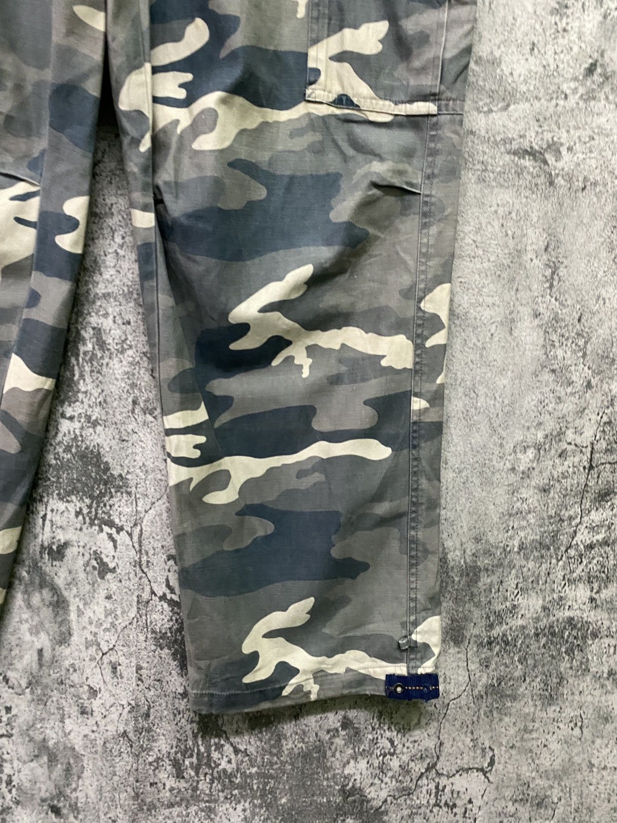 Japanese Brand Japan MILITARY COLLECTION Tactical Multi-pocket Cargo Pants Size US 33 - 7 Thumbnail