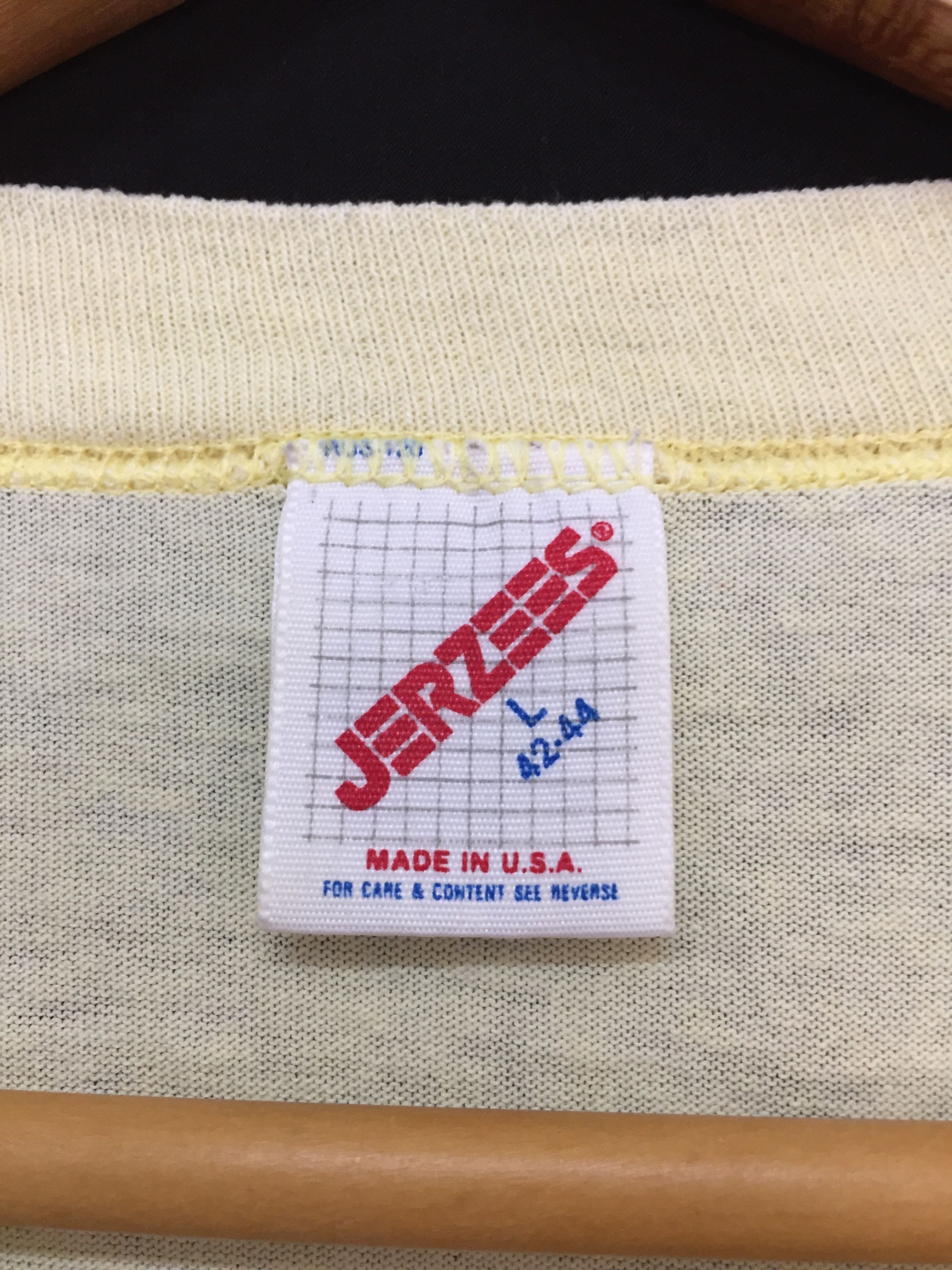 Jerzees × Vintage 80's 6:8 isaiah Jesus cross 50/50 poly cotton tee Size US M / EU 48-50 / 2 - 8 Thumbnail