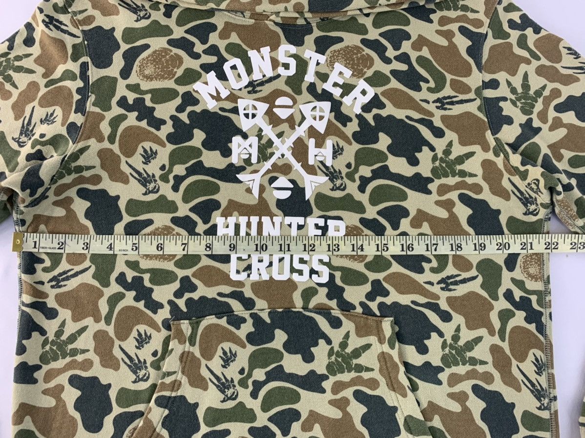 Anime Japanese Anime Monster Hunter Cross Military Camo Hoodies Size US L / EU 52-54 / 3 - 6 Thumbnail