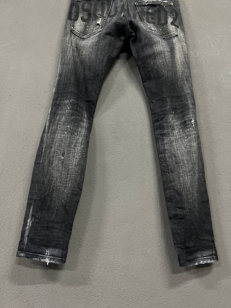 Dsquared2 DSQUARED2 DISTRESS DENIM DESIGN SKINNY Size US 28 / EU 44 - 12 Thumbnail