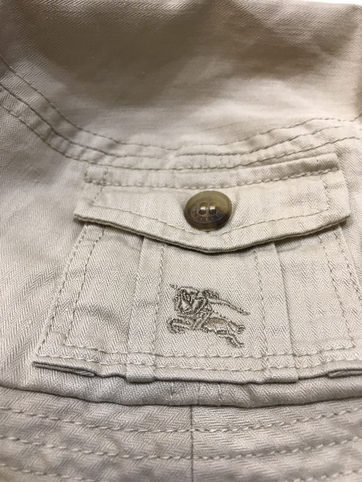 Burberry BURBERRY LONDON BEIGE BUCKET HAT SIDE POCKET KIDS Size ONE SIZE - 3 Thumbnail