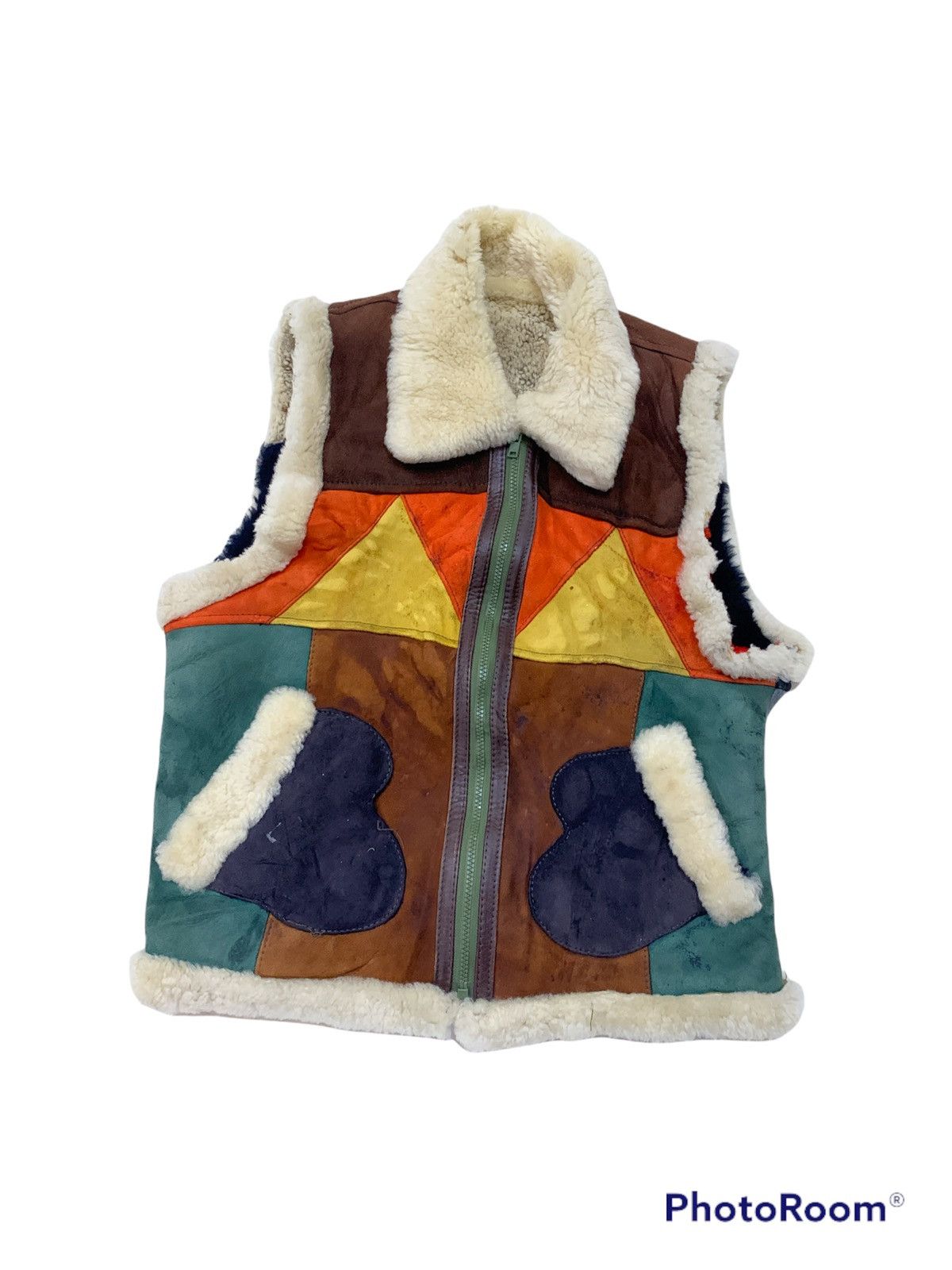 FLEECE LINING LEATHER PATCHWORKS VEST