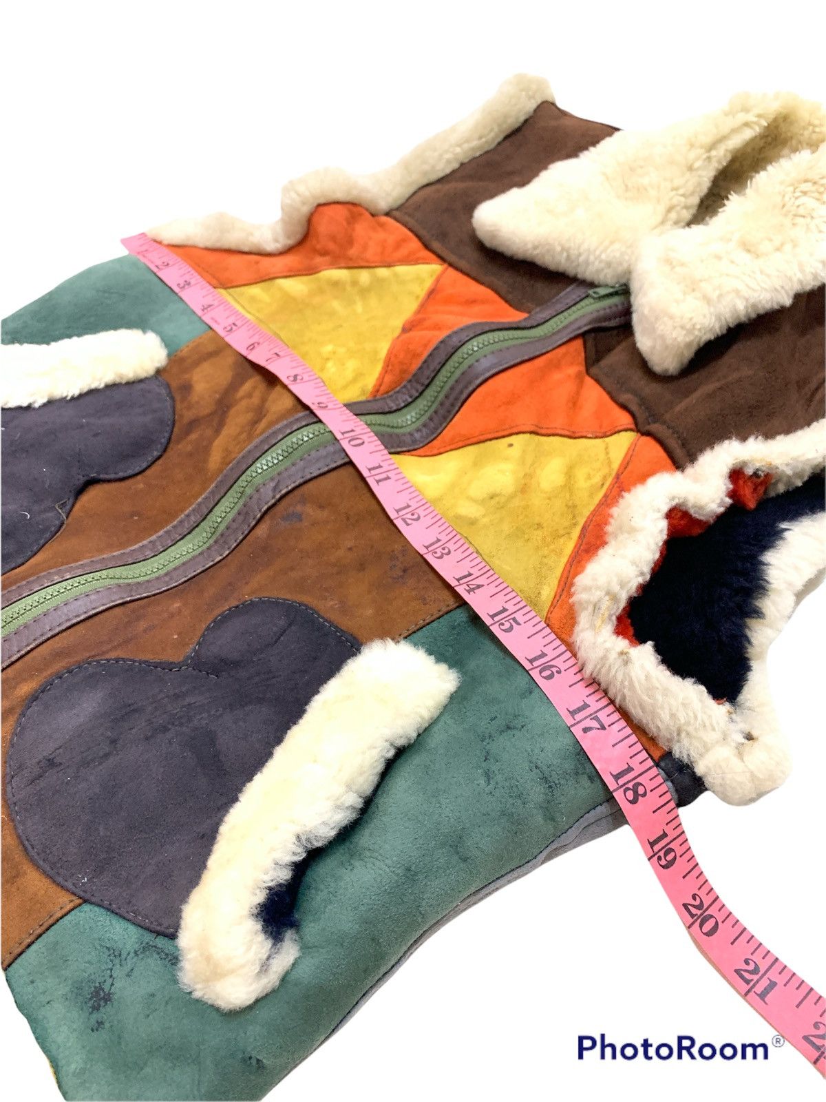 FLEECE LINING LEATHER PATCHWORKS VEST