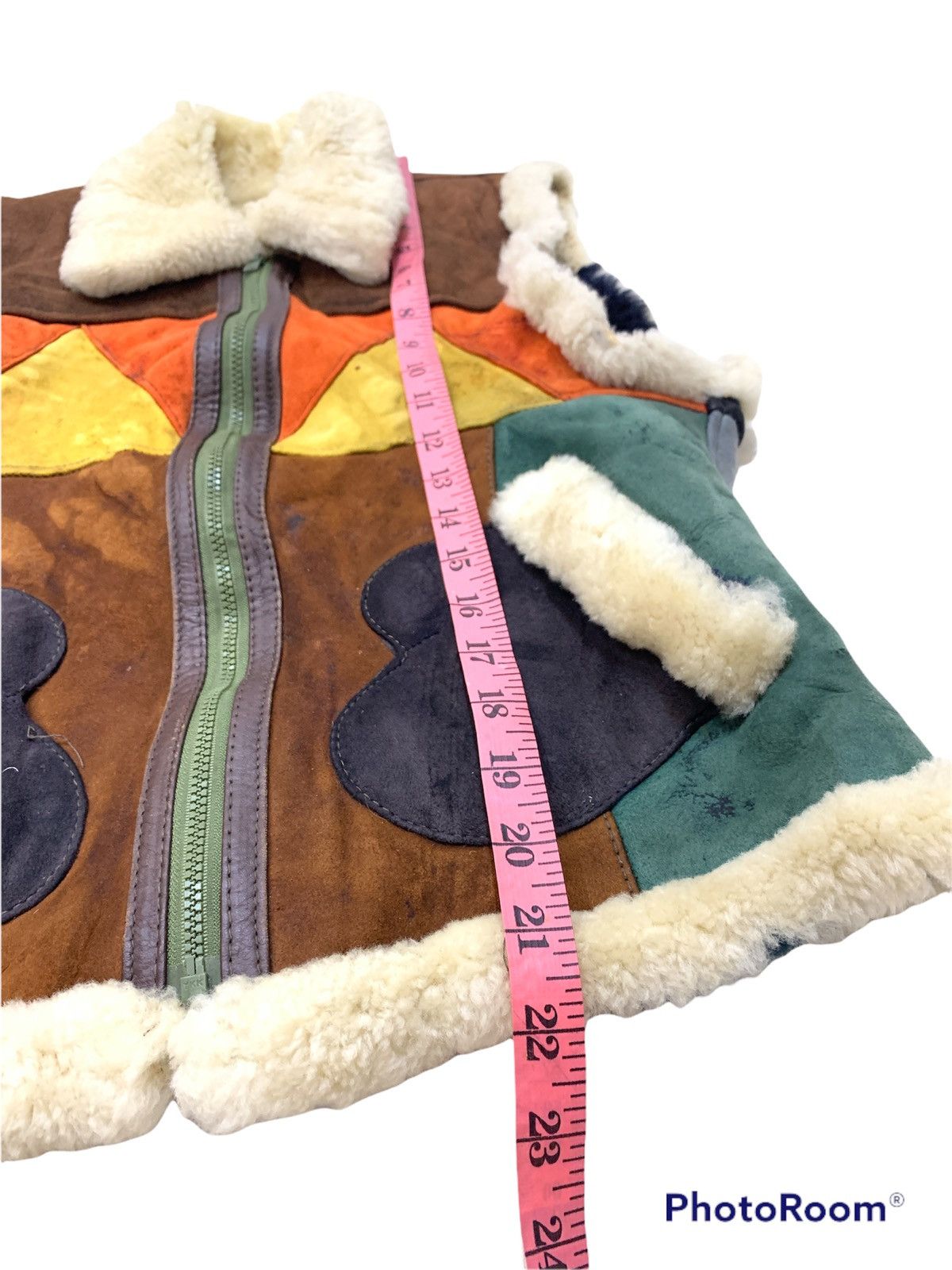 FLEECE LINING LEATHER PATCHWORKS VEST