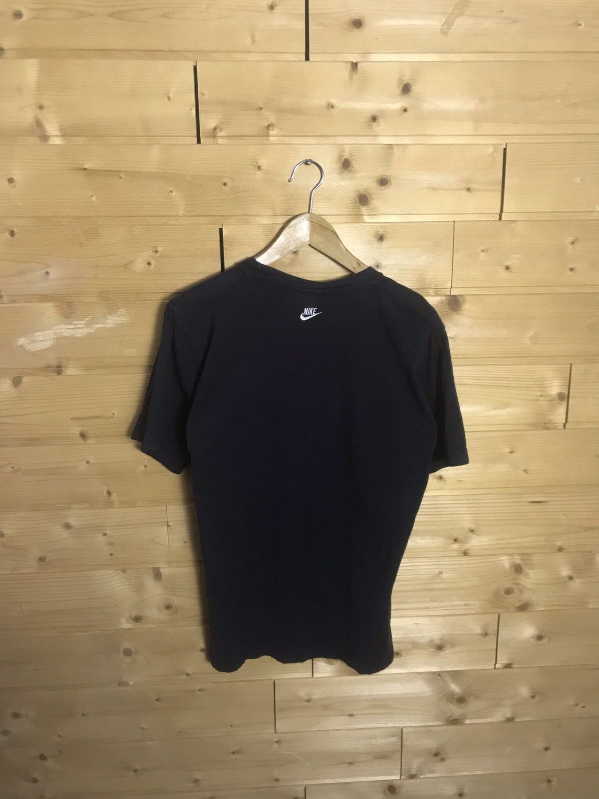 Vintage Vintage Nike big logo t-shirt Size US S / EU 44-46 / 1 - 8 Thumbnail