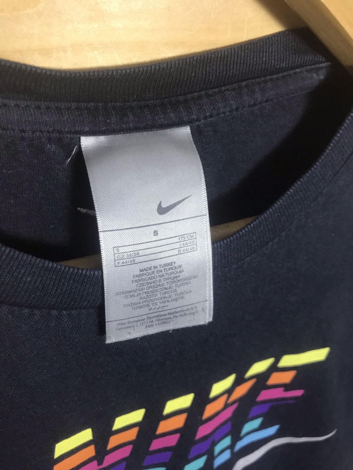 Vintage Vintage Nike big logo t-shirt Size US S / EU 44-46 / 1 - 6 Thumbnail