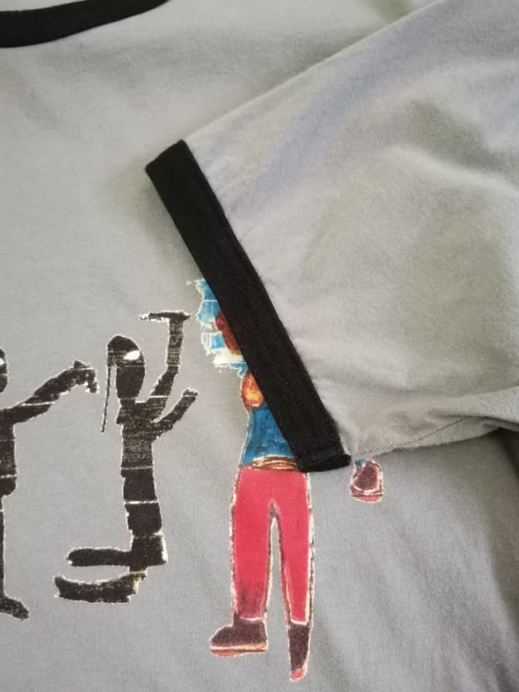 Jean-Michel Basquiat × Uniqlo Art X Jean Michel Basquiat Tee Size US L / EU 52-54 / 3 - 5 Thumbnail