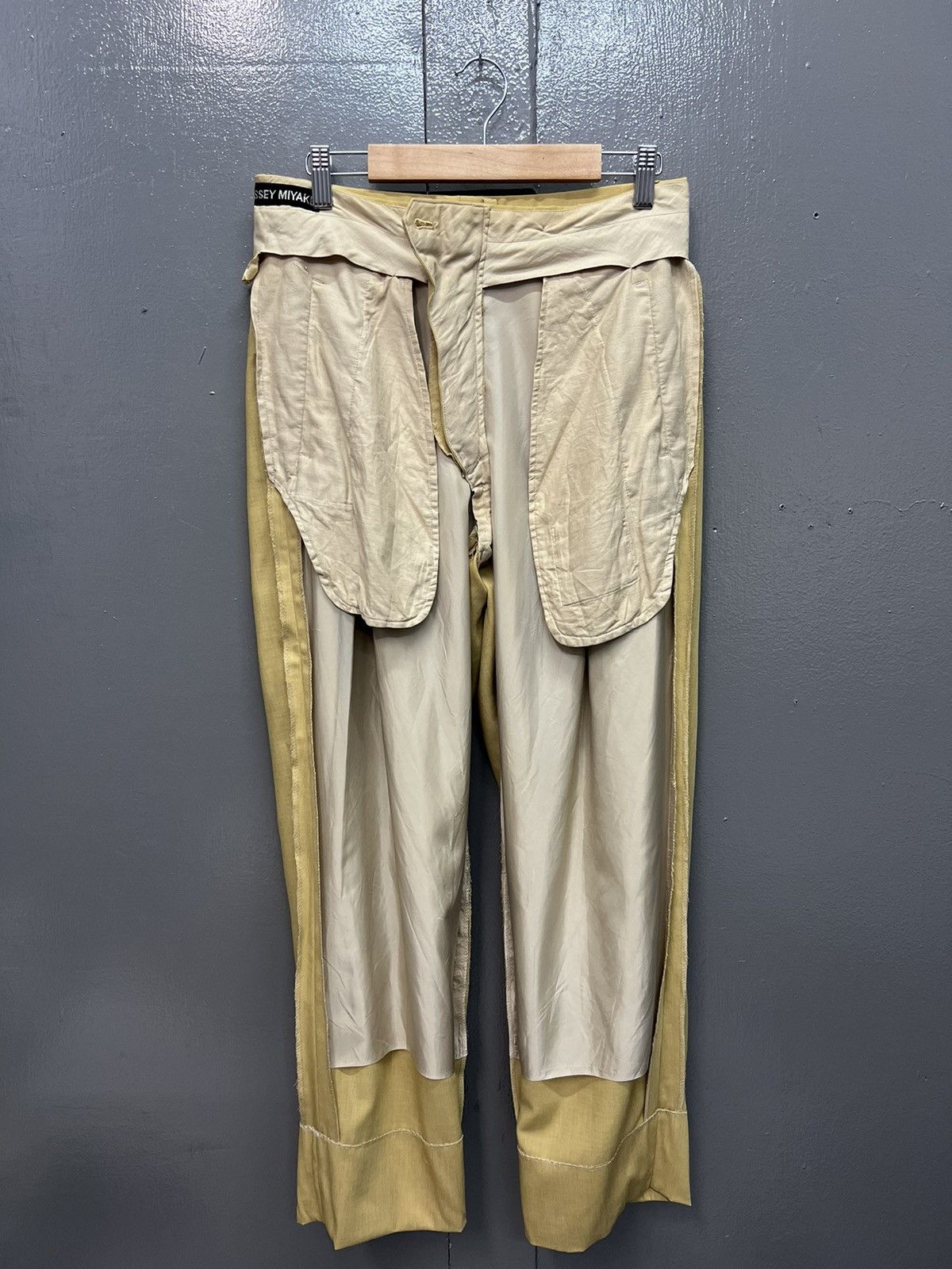 Issey Miyake ARCHIVE🔥ISSEY MIYAKE WOOL PANT SIZE 29 Size US 29 - 14 Thumbnail