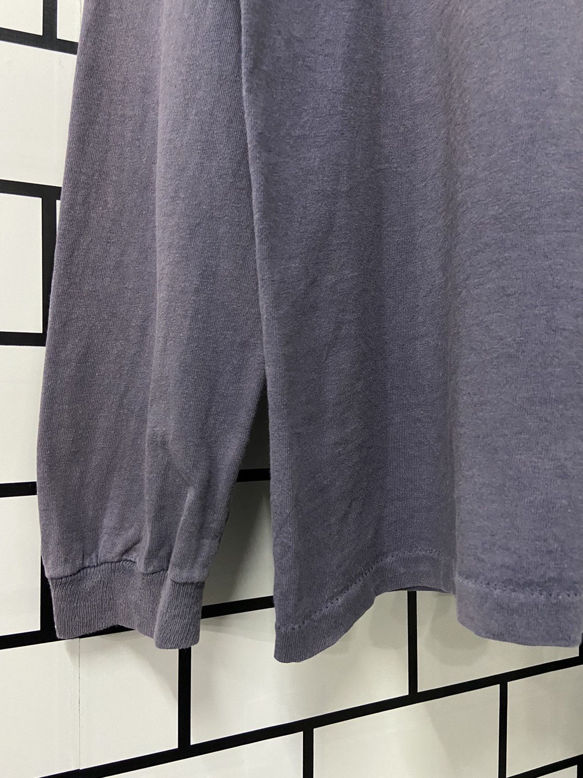Quicksilver Vintage Quicksilver Nicely Sun Faded Long Sleeve Tshirt Size US M / EU 48-50 / 2 - 8 Thumbnail