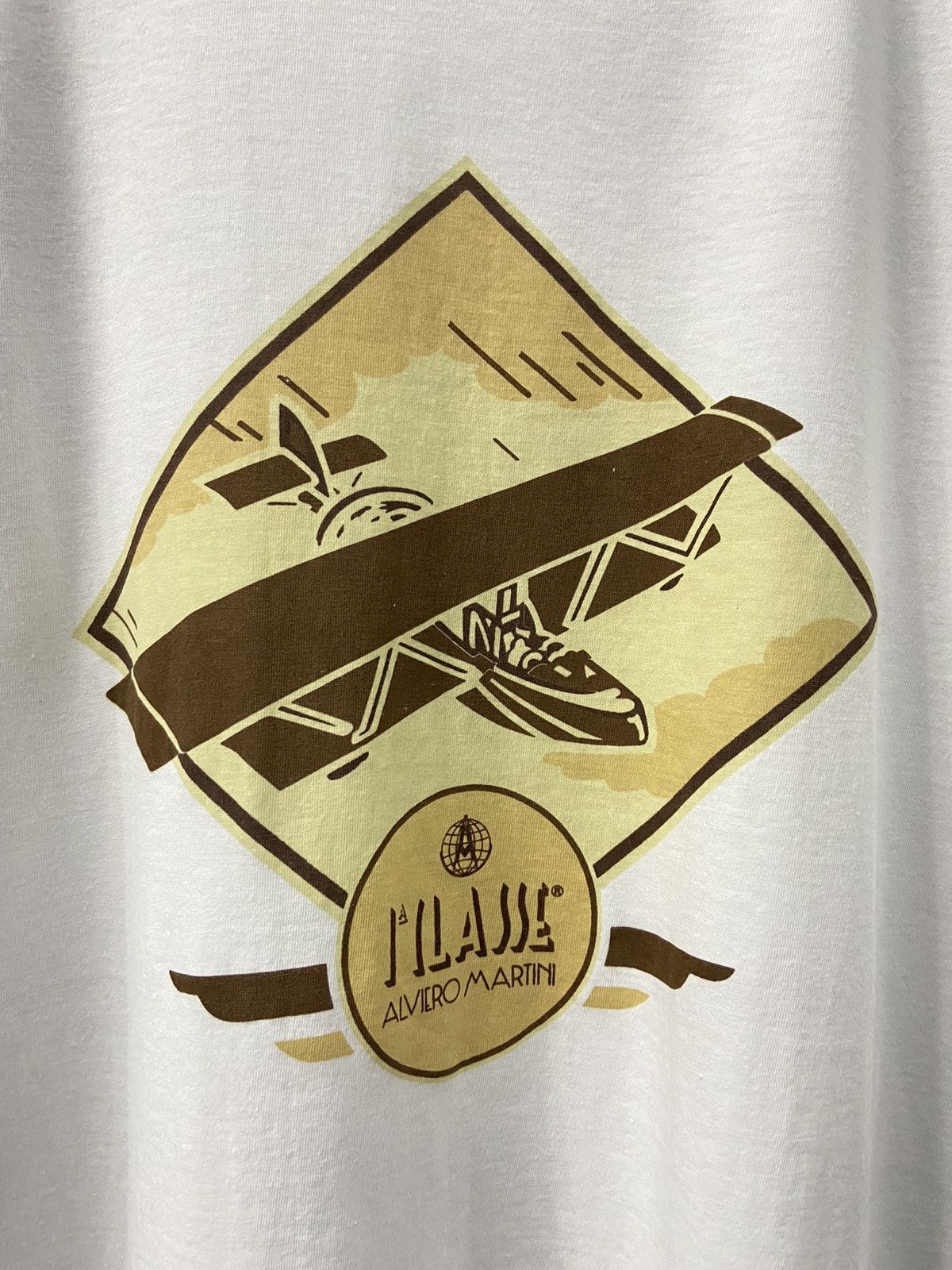 Alviero Martini Vintage Alviero Martini Luxury Italy Made Tshirt Size US L / EU 52-54 / 3 - 7 Thumbnail