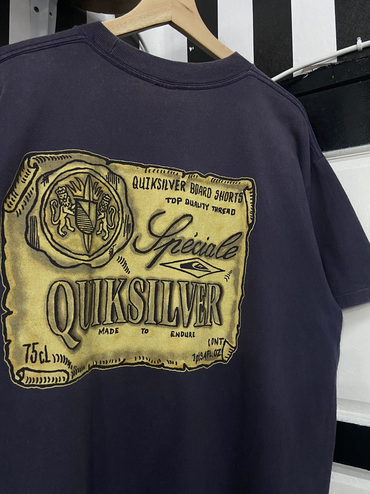 Quiksilver Vintage 90’s Quicksilver Back Hint Tshirt Size US L / EU 52-54 / 3 - 8 Thumbnail