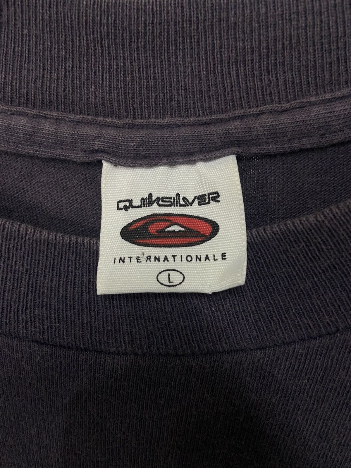 Quiksilver Vintage 90’s Quicksilver Back Hint Tshirt Size US L / EU 52-54 / 3 - 11 Thumbnail