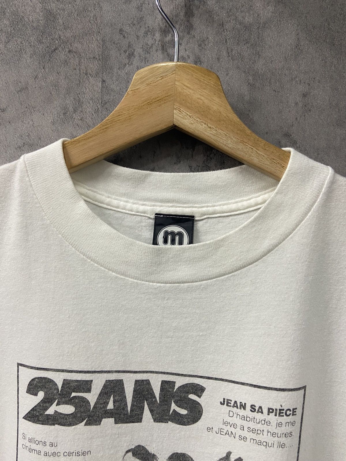 Vintage Vintage 90’s 25ANS Cover Magazine Mr. Children Band Tees Size US M / EU 48-50 / 2 - 8 Thumbnail