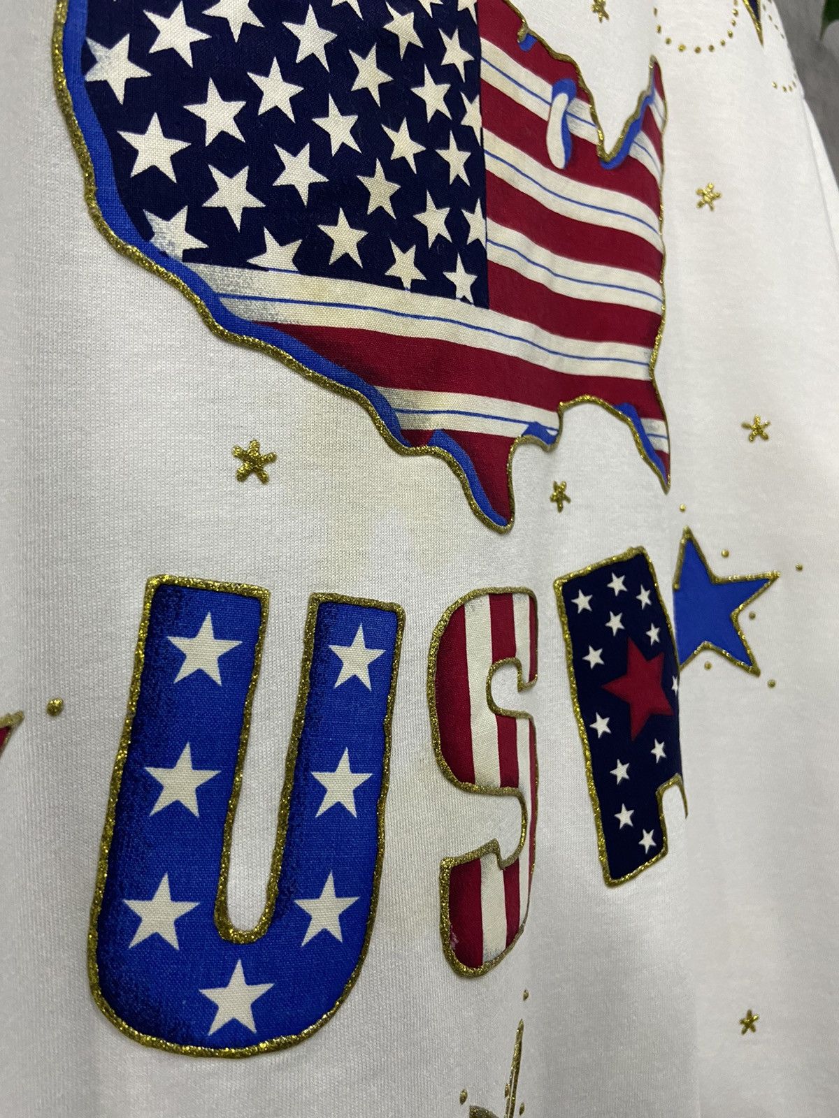 Vintage Vintage 90’s USA Flag Map Art Embossed Glitter Tshirt Size US S / EU 44-46 / 1 - 6 Thumbnail
